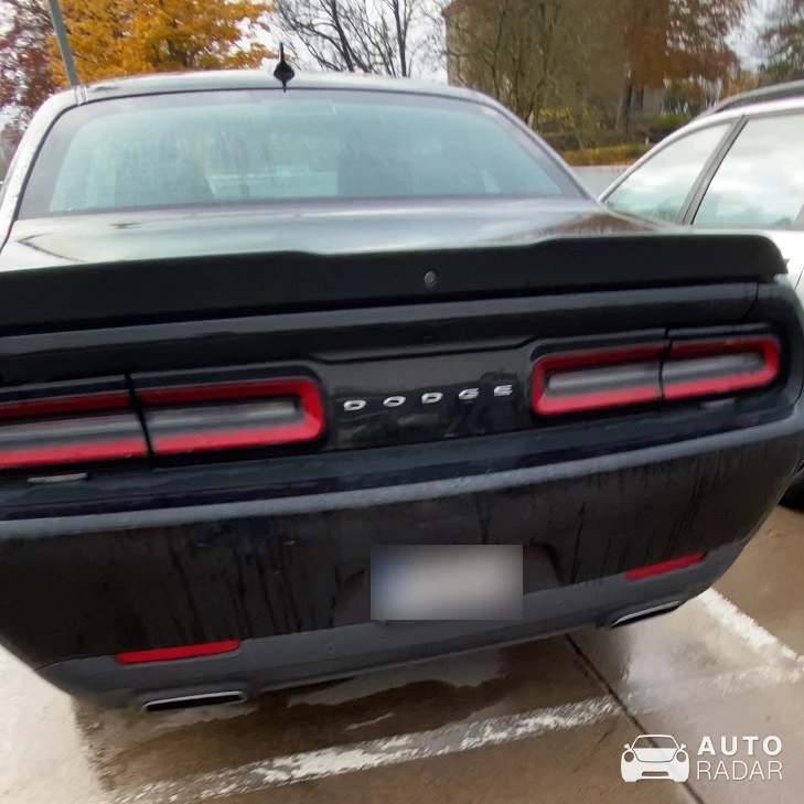 Dodge Challenger spotted in Västra Götalands län, Sweden