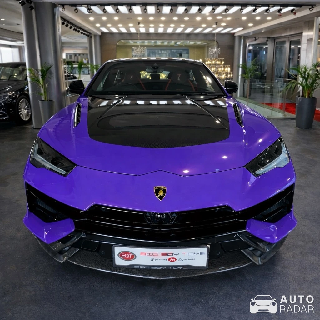 Lamborghini Urus Performante spotted in Noida