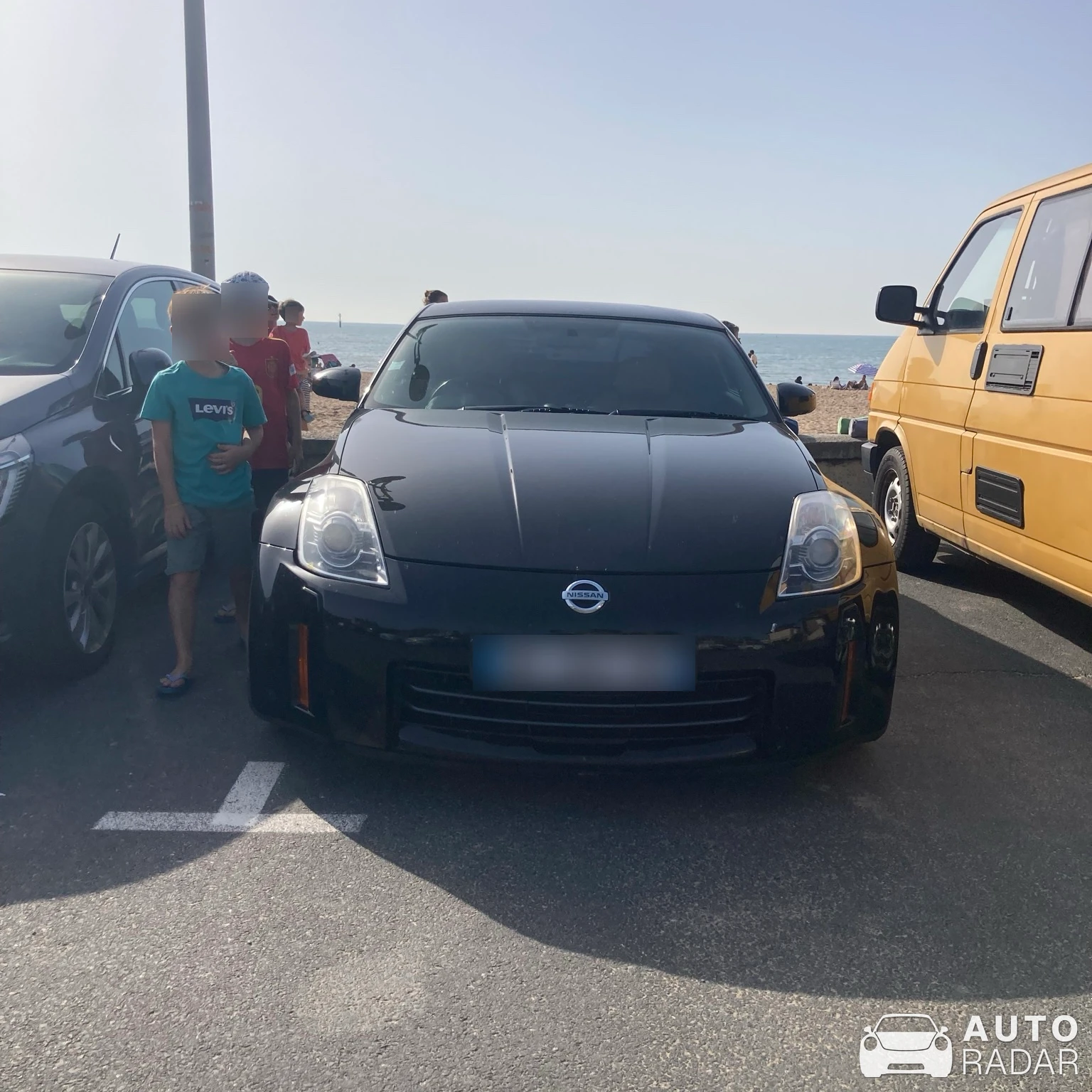 Nissan Skyline R34 GT-R spotted in Deauville