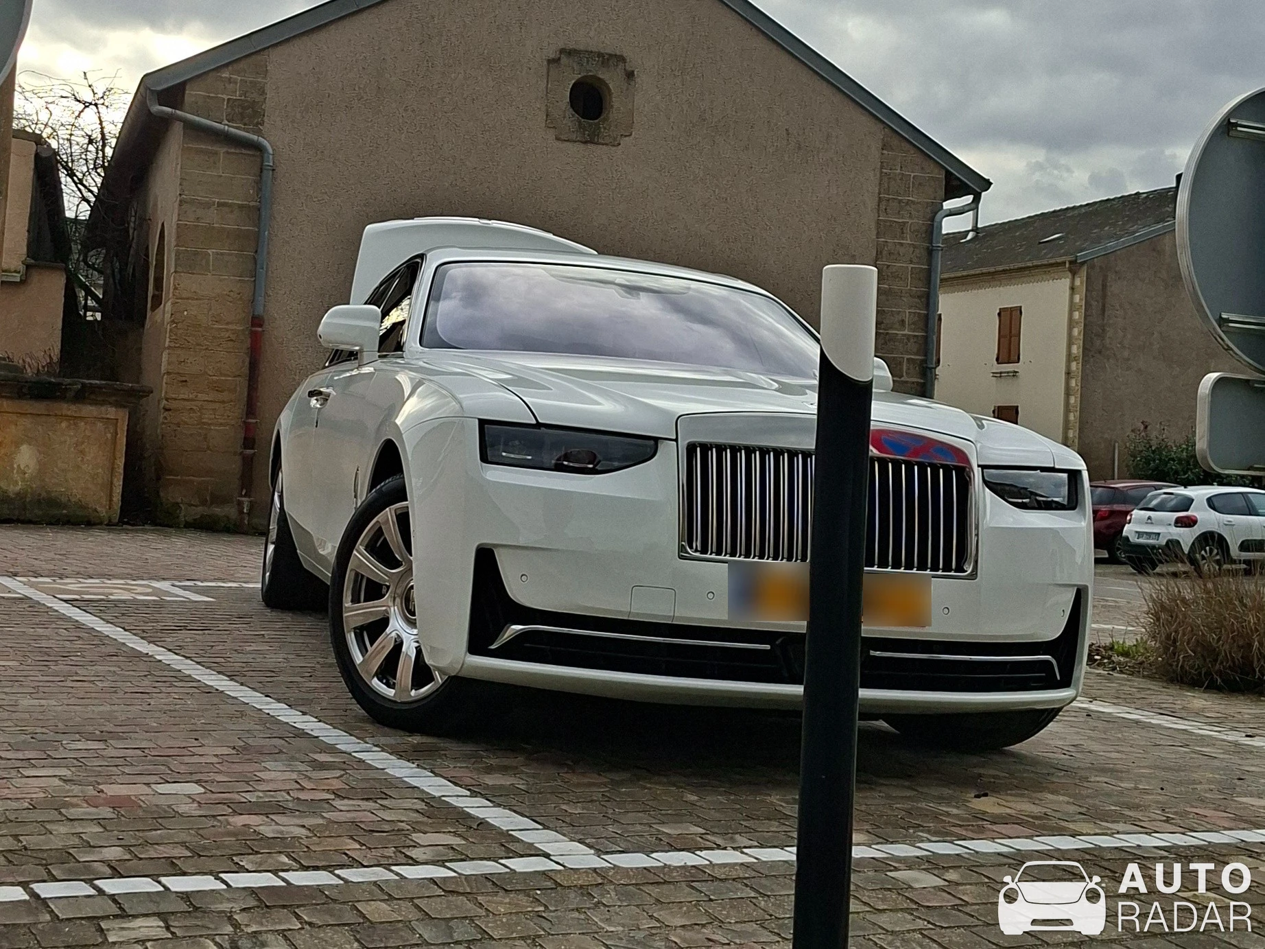 Rolls-Royce Ghost II spotted in Cattenom