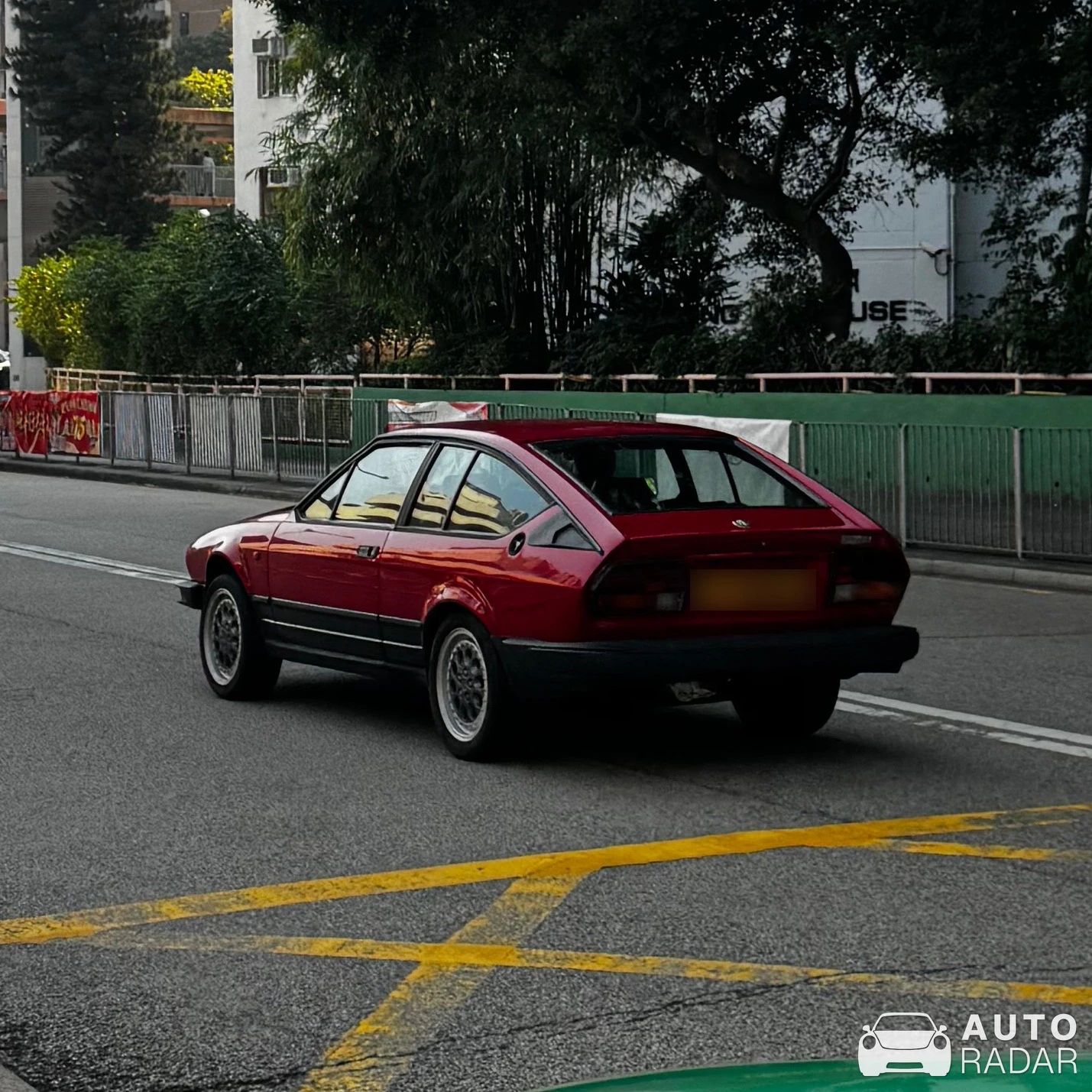 Alfa Romeo GTV6 2.5 spotted in New Territories, Hong Kong