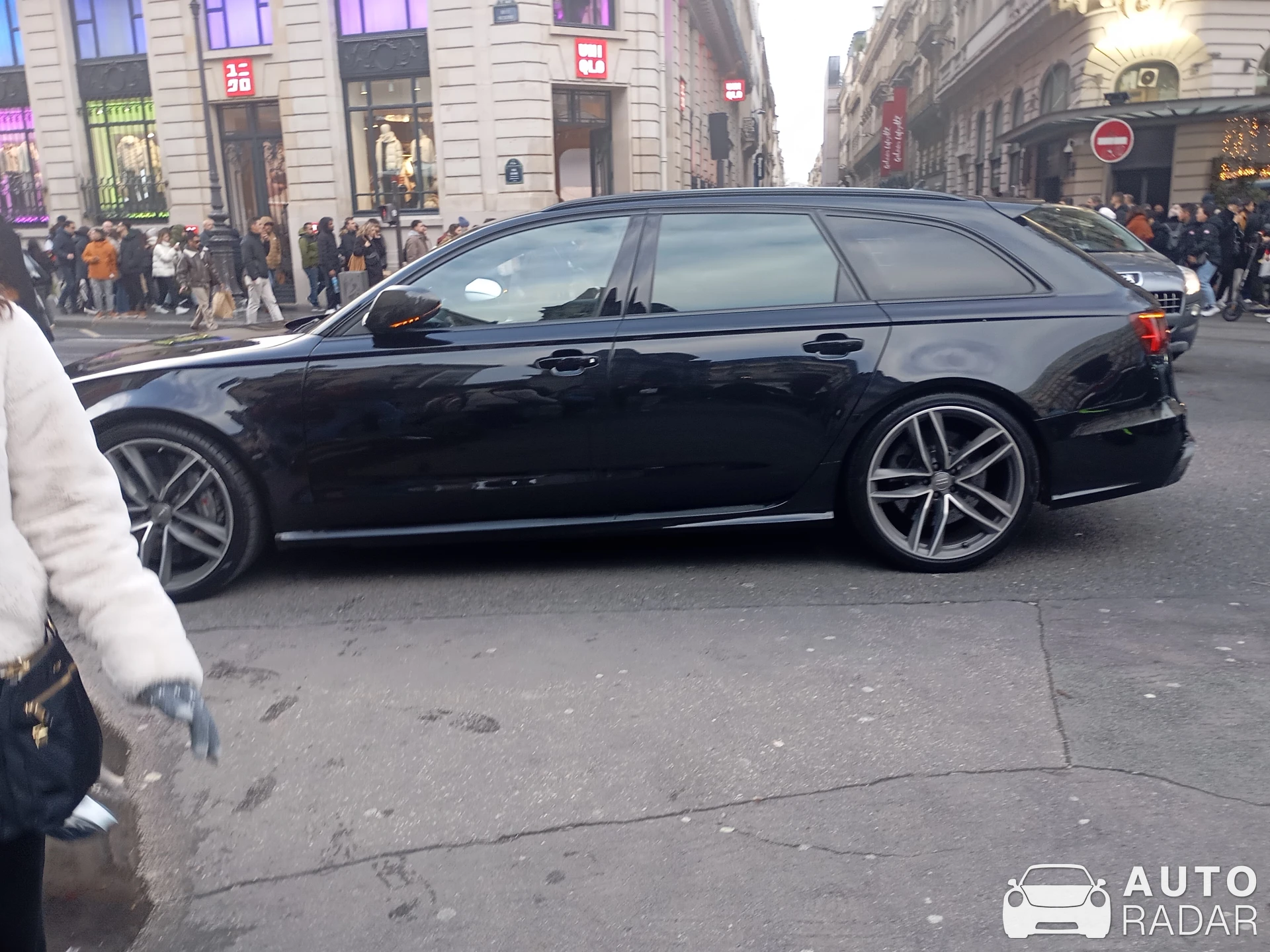 Audi RS6 Avant C7 spotted in Paris, France