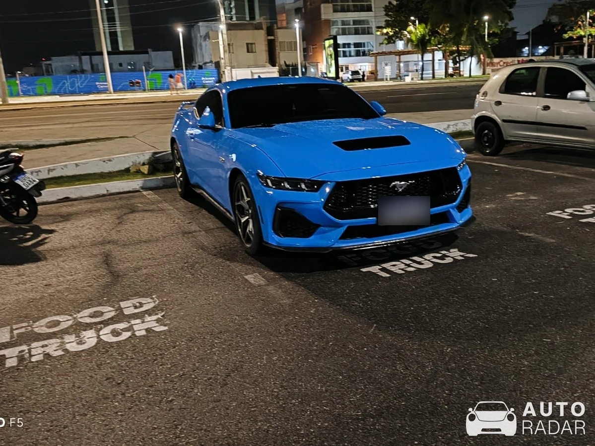 Ford Mustang GT spotted in Aracaju, Brazil
