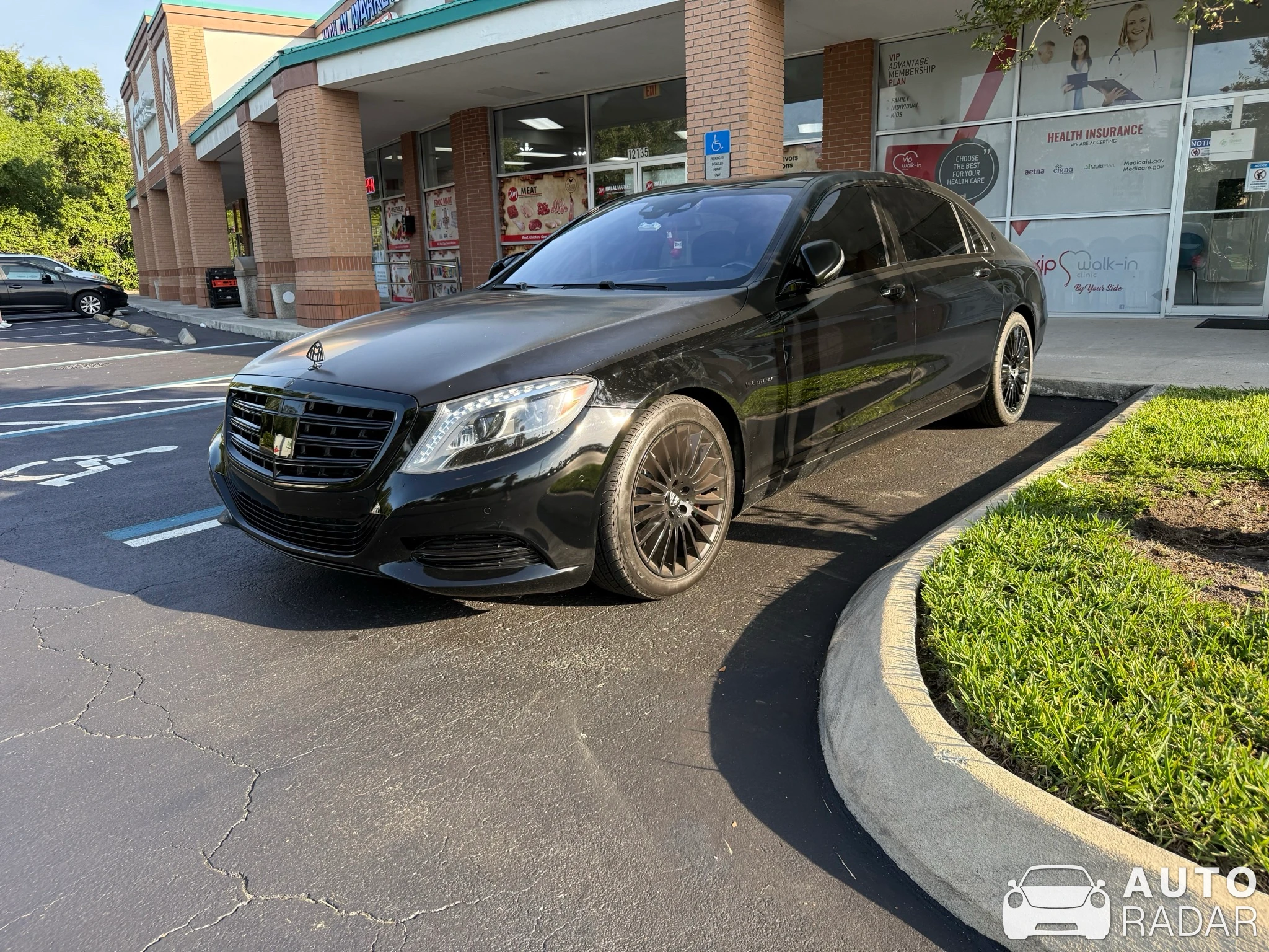 Mercedes-Maybach S 550 4MATIC spotted in Orlando