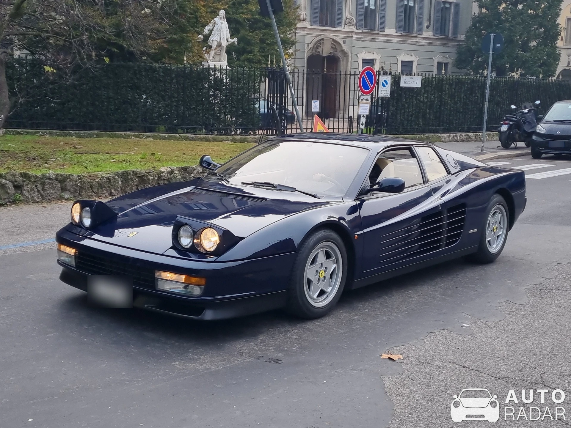 Ferrari Testarossa spotted in Milano, Italia