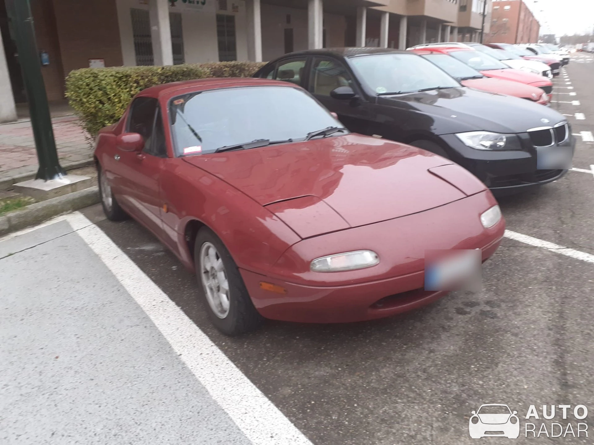 Mazda MX-5 NA spotted in Zaragoza, Spain