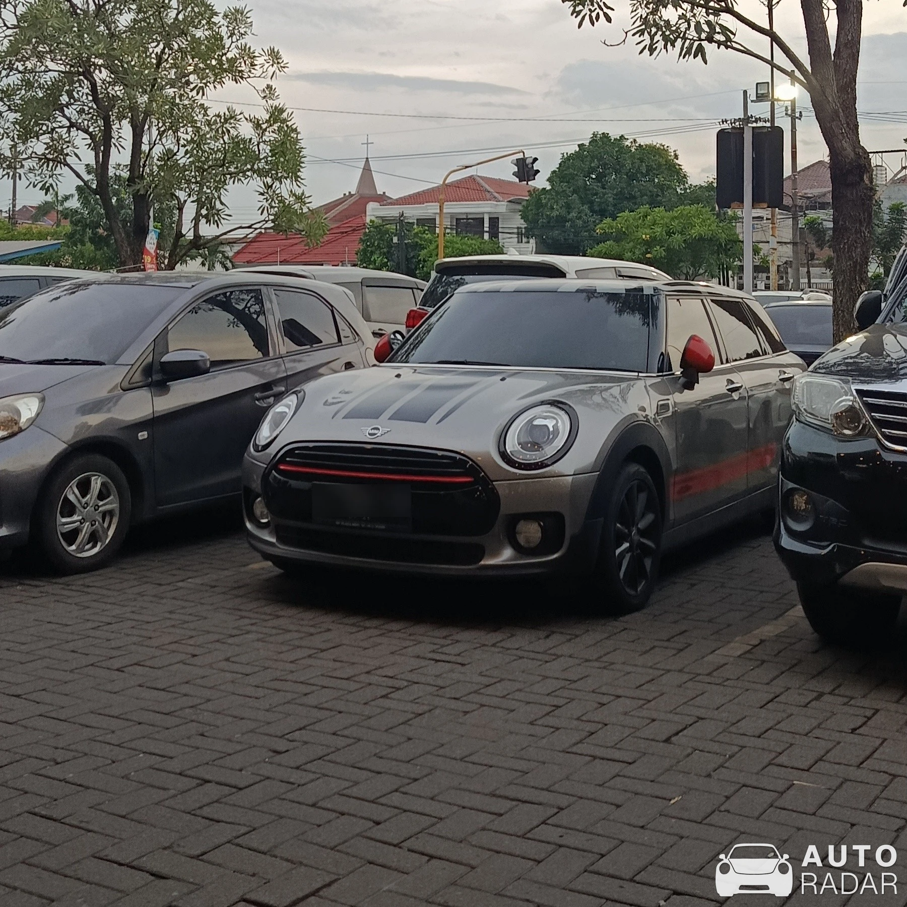 Mini F54 Clubman John Cooper Works 2019 spotted in Sidoarjo