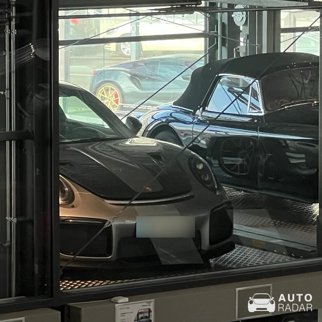 Porsche 991 GT2 RS spotted in Köln, Deutschland
