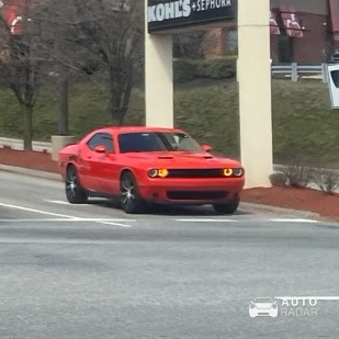 Dodge Challenger SRT Hellcat spotted in Scarborough
