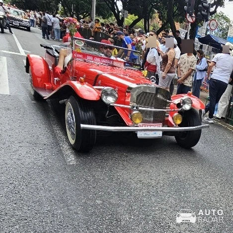 Mercedes-Benz Gazelle spotted in Medellín