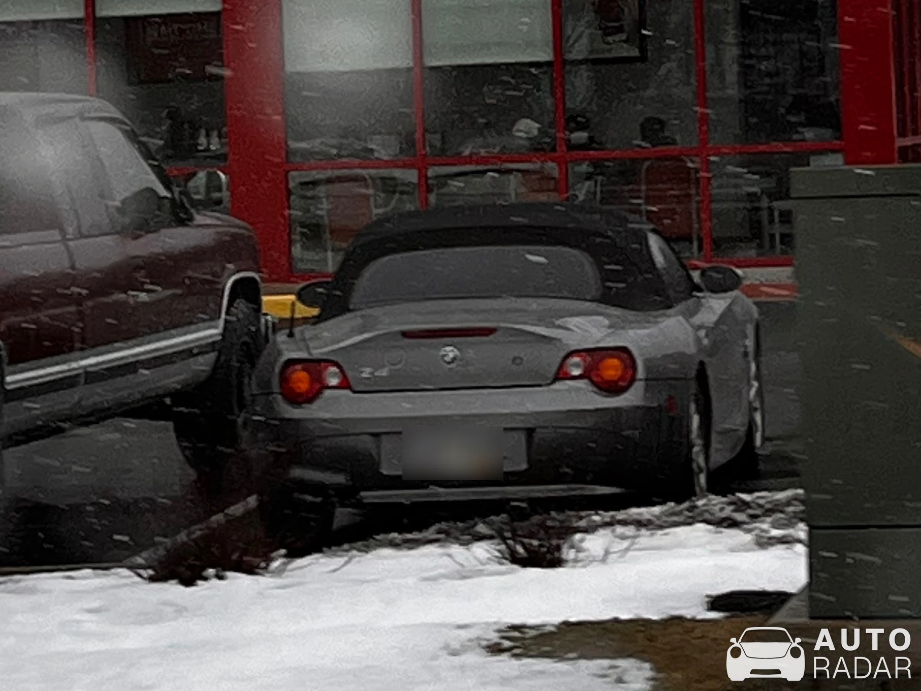 BMW Z4 E85 spotted in Avon, United States