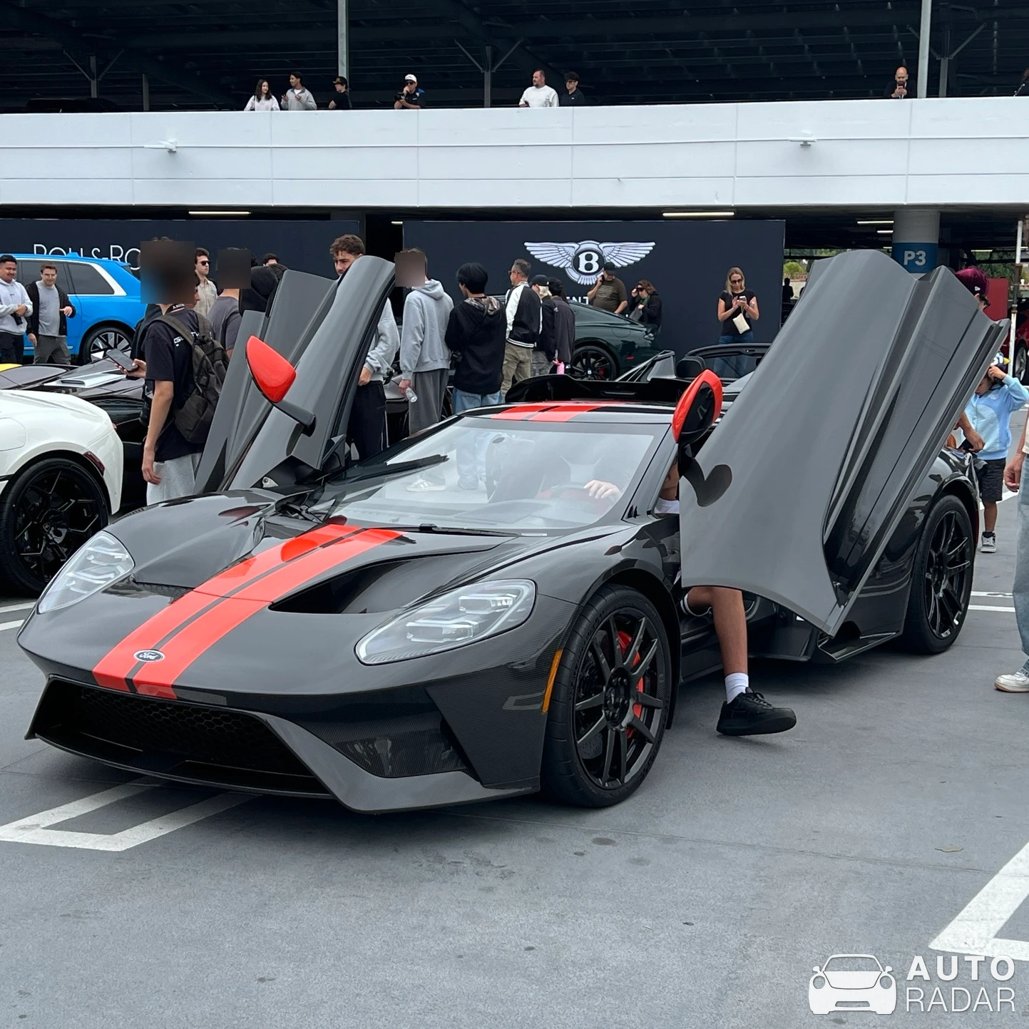 Ford GT Liquid Carbon Edition spotted in Los Angeles