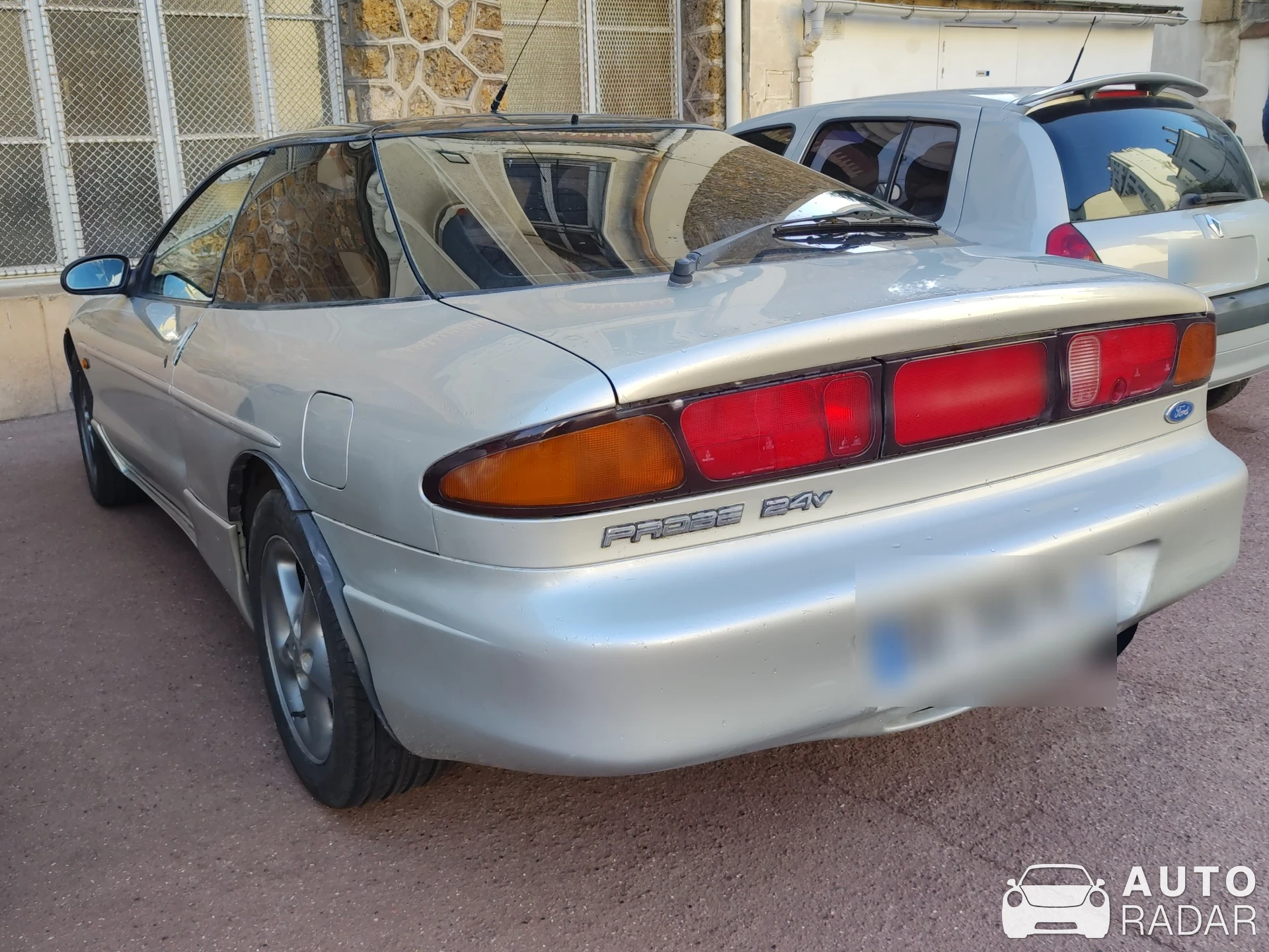 Ford Probe MkII spotted in Neuilly-sur-Seine
