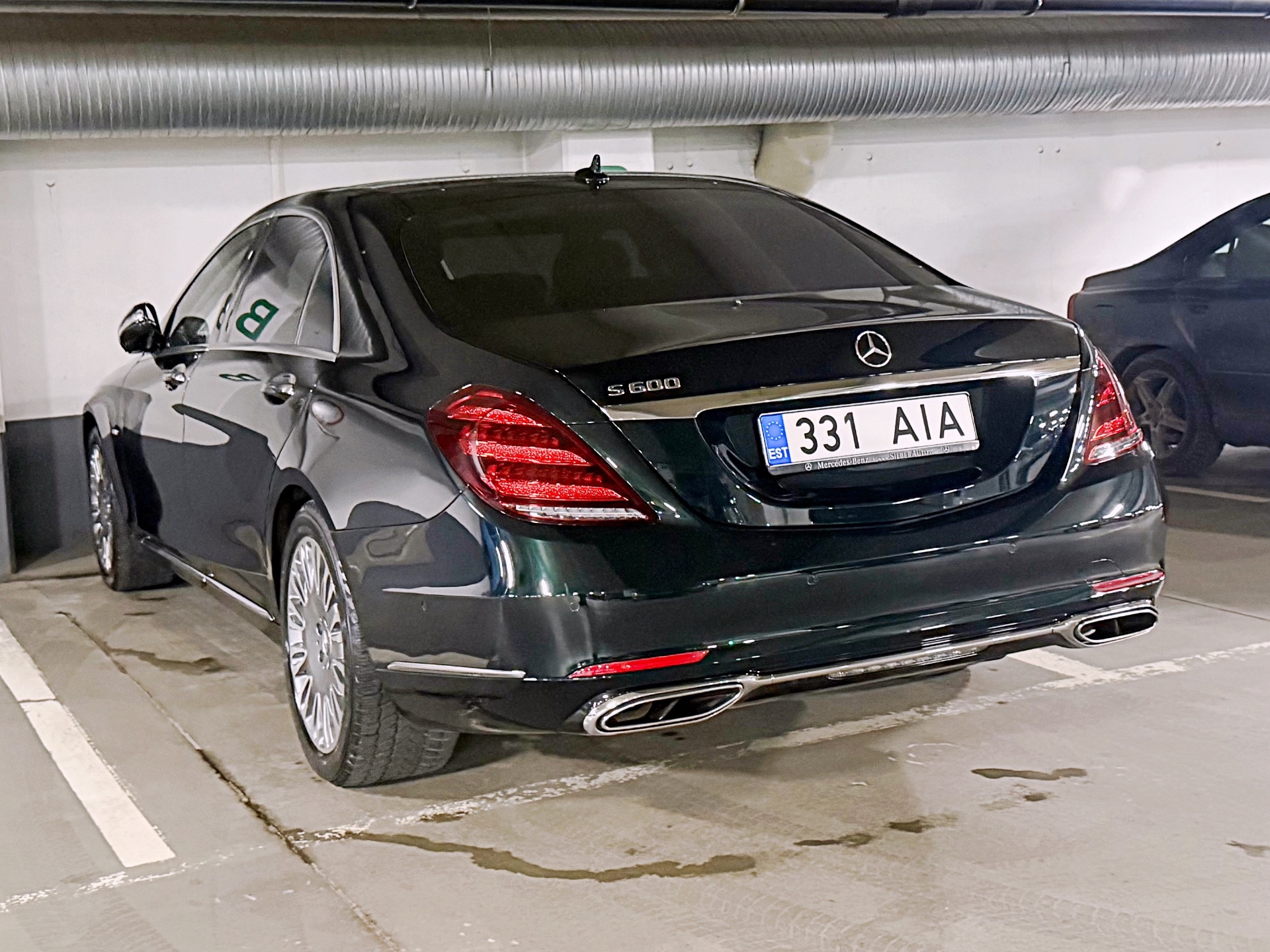 Mercedes-Benz S600