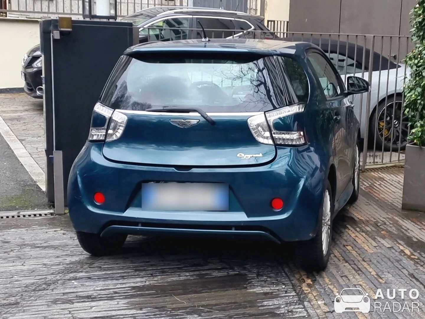 Aston Martin Cygnet spotted in Milano, Italy