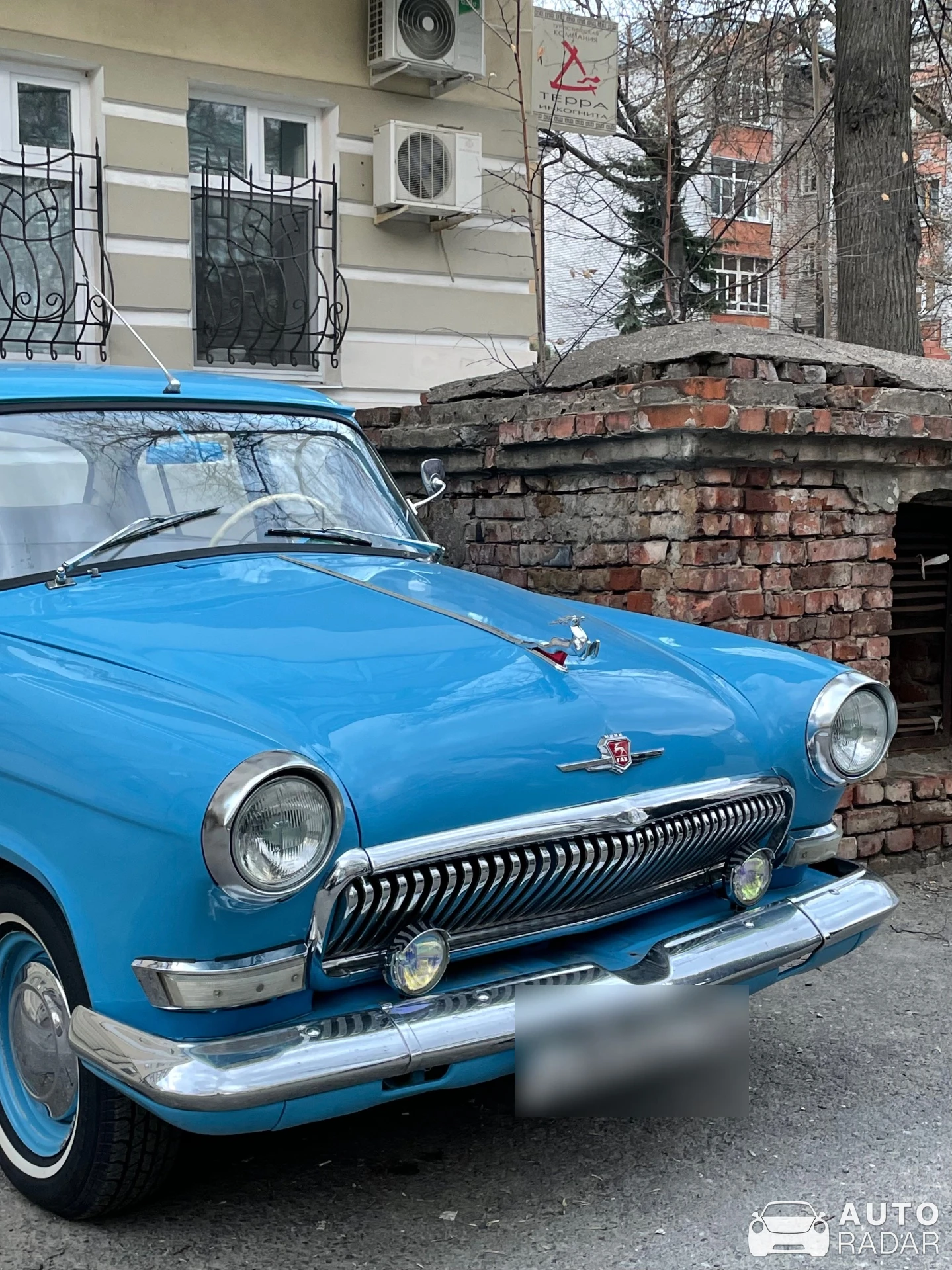 GAZ 21 Volga spotted in Kazan, Russia