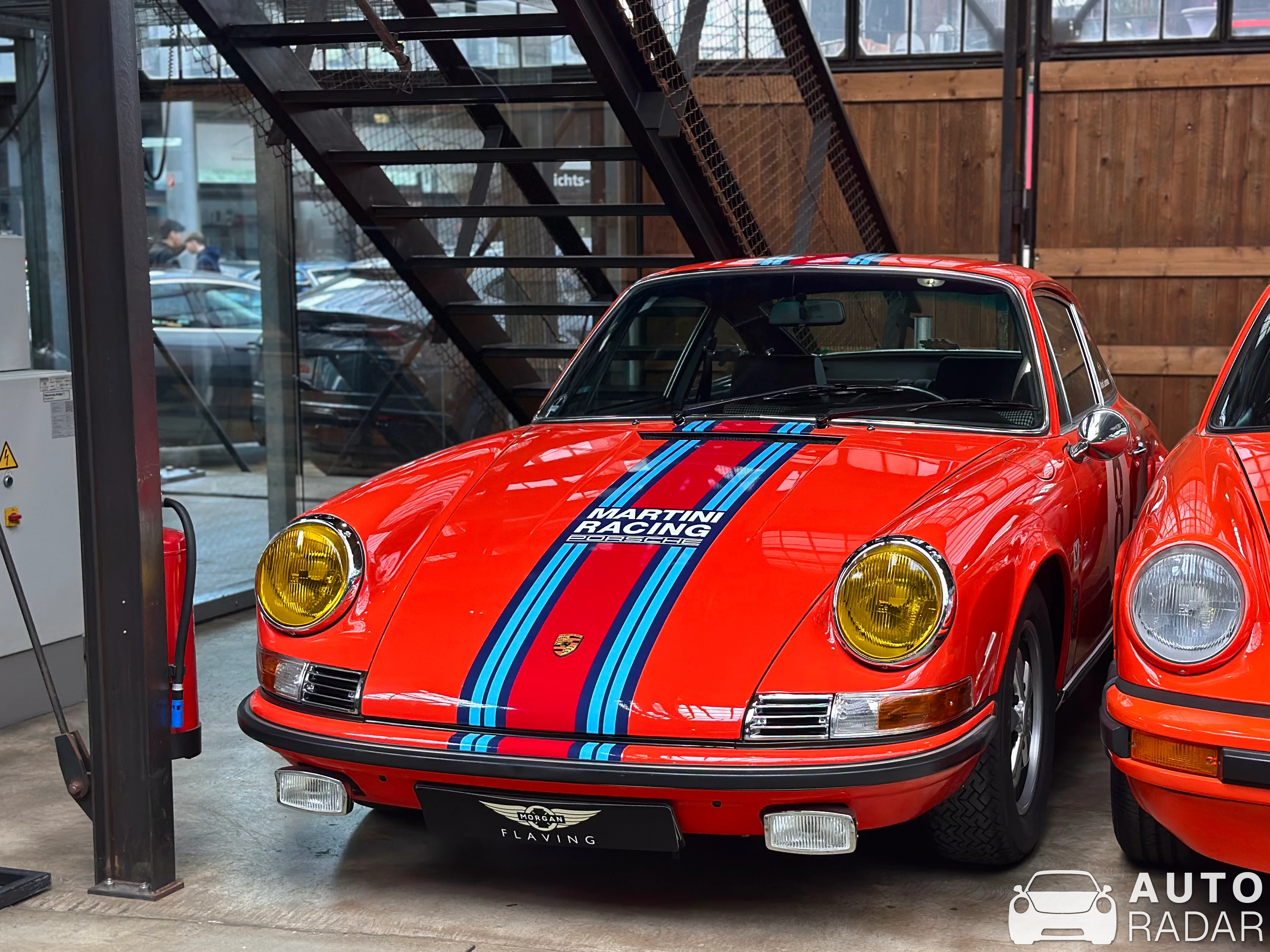 Porsche 911 T 2.2 spotted in Düsseldorf