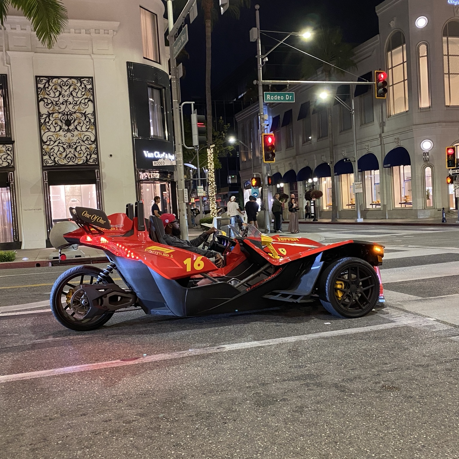 Polaris Slingshot SLR