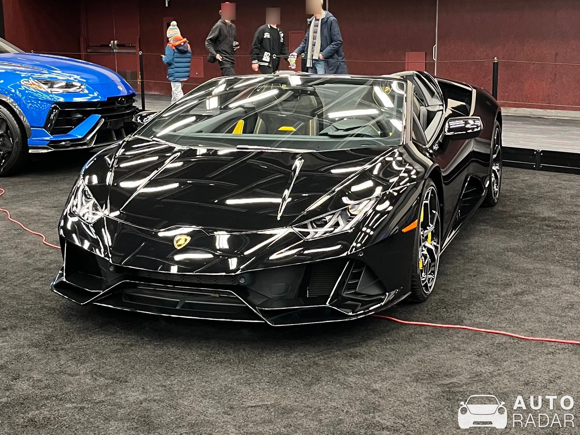 Lamborghini Huracán LP610-4 spotted in Brossard, Canada
