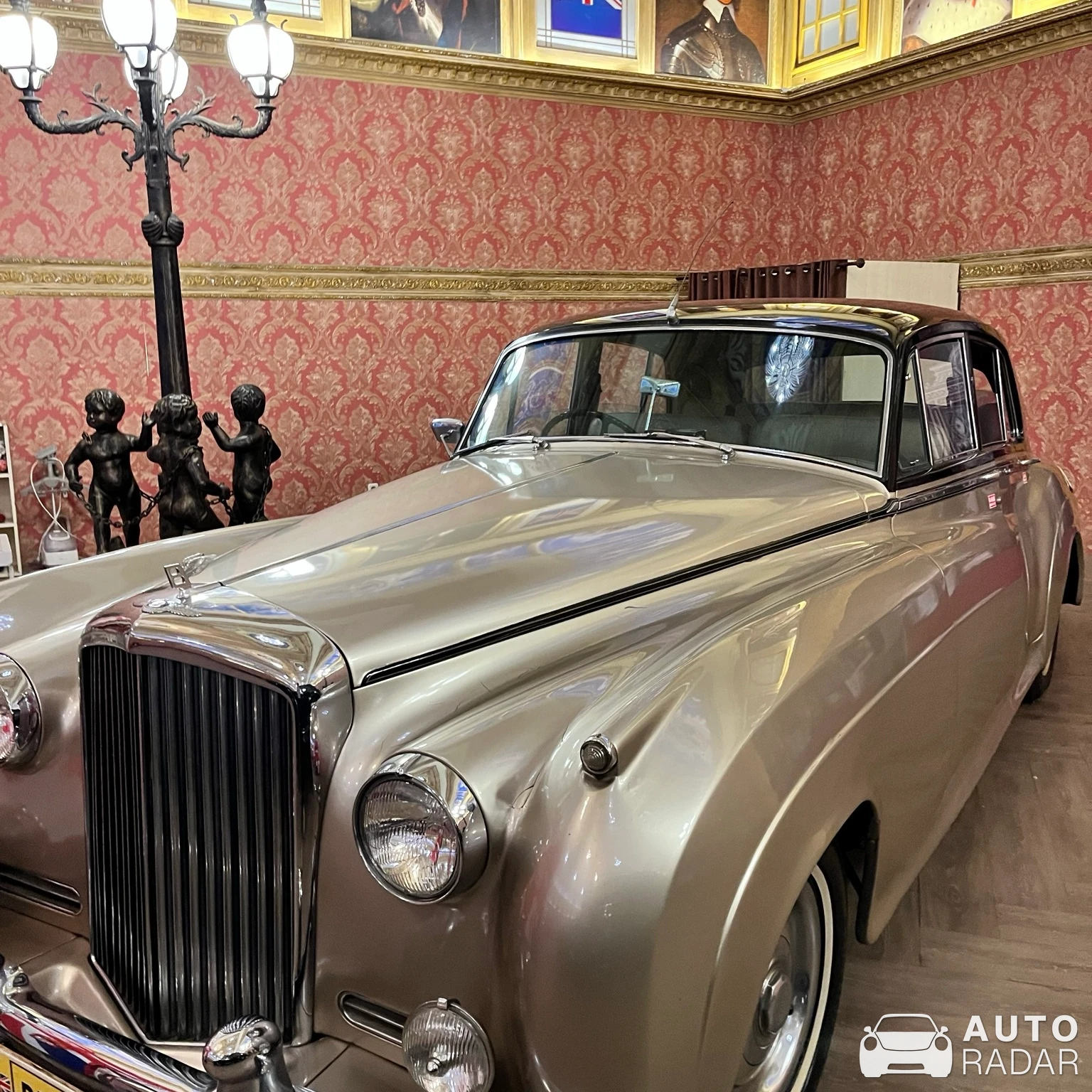 Bentley S1 spotted