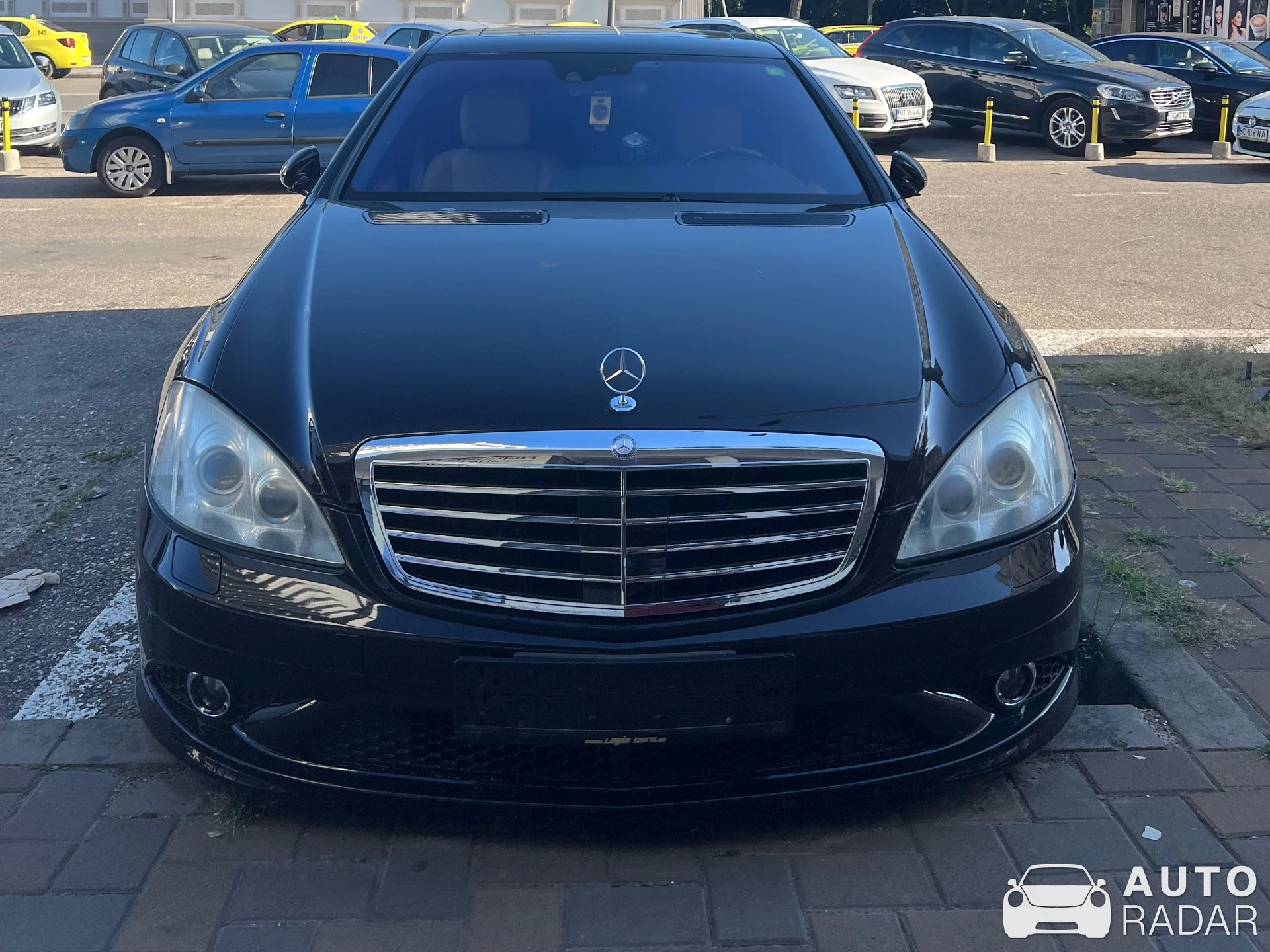 Mercedes-Benz S600 spotted in Bacău