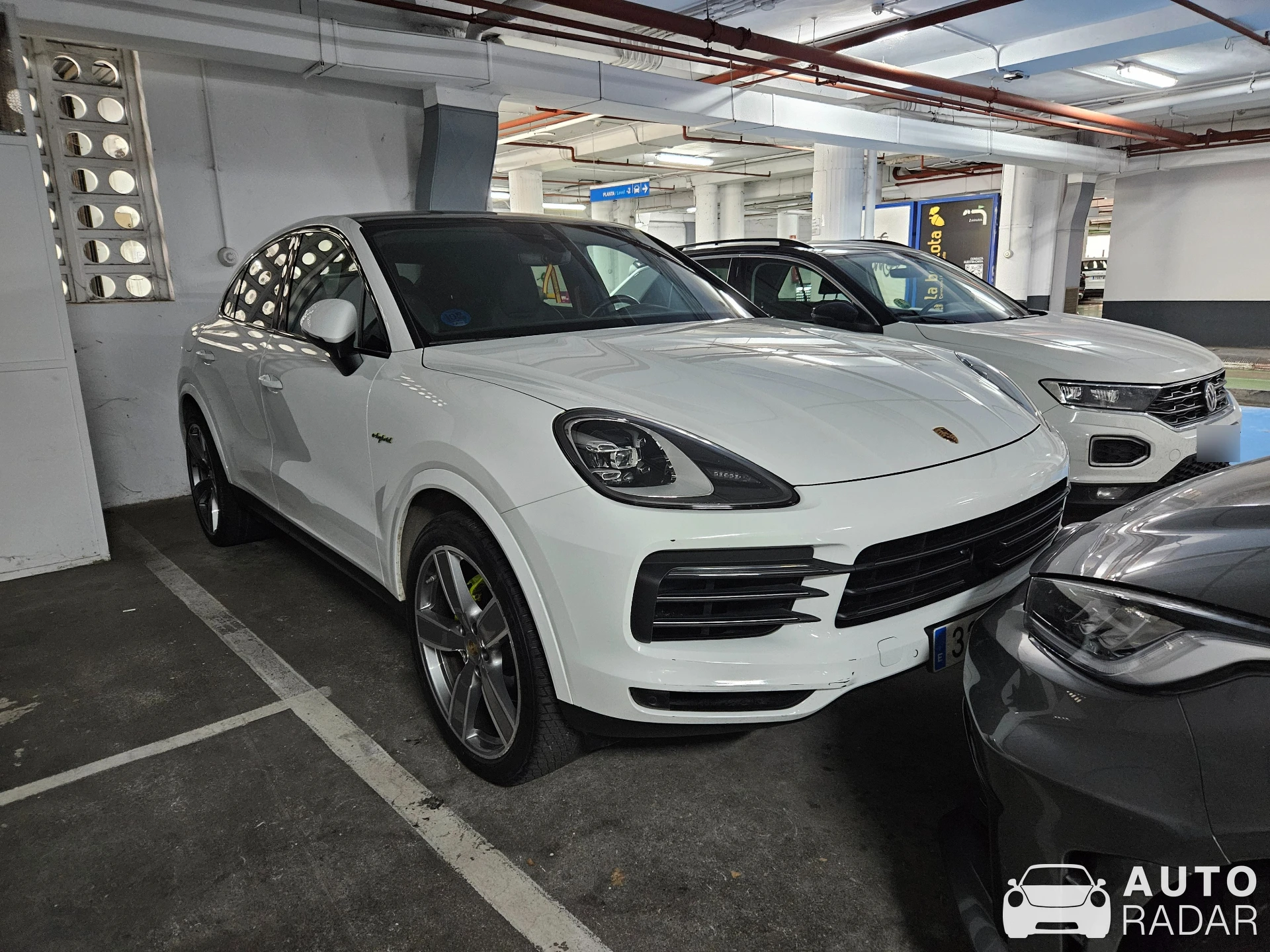 Porsche Cayenne Coupé spotted in Zaragoza, España