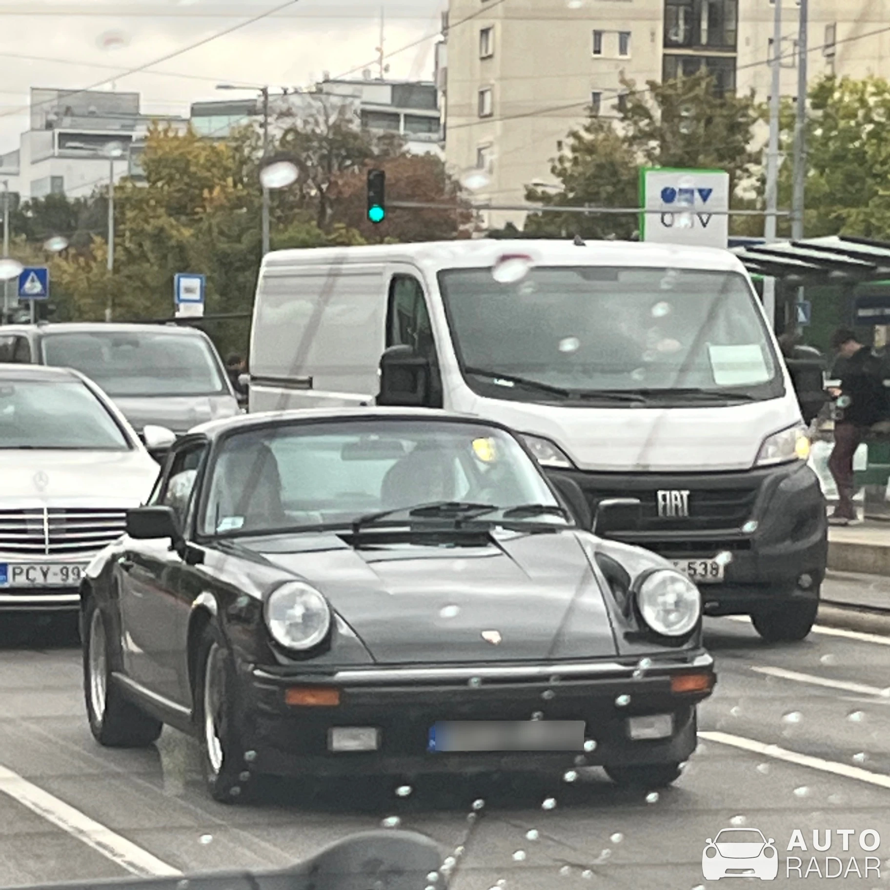 Porsche 911 SC spotted in Budapest, Hungary
