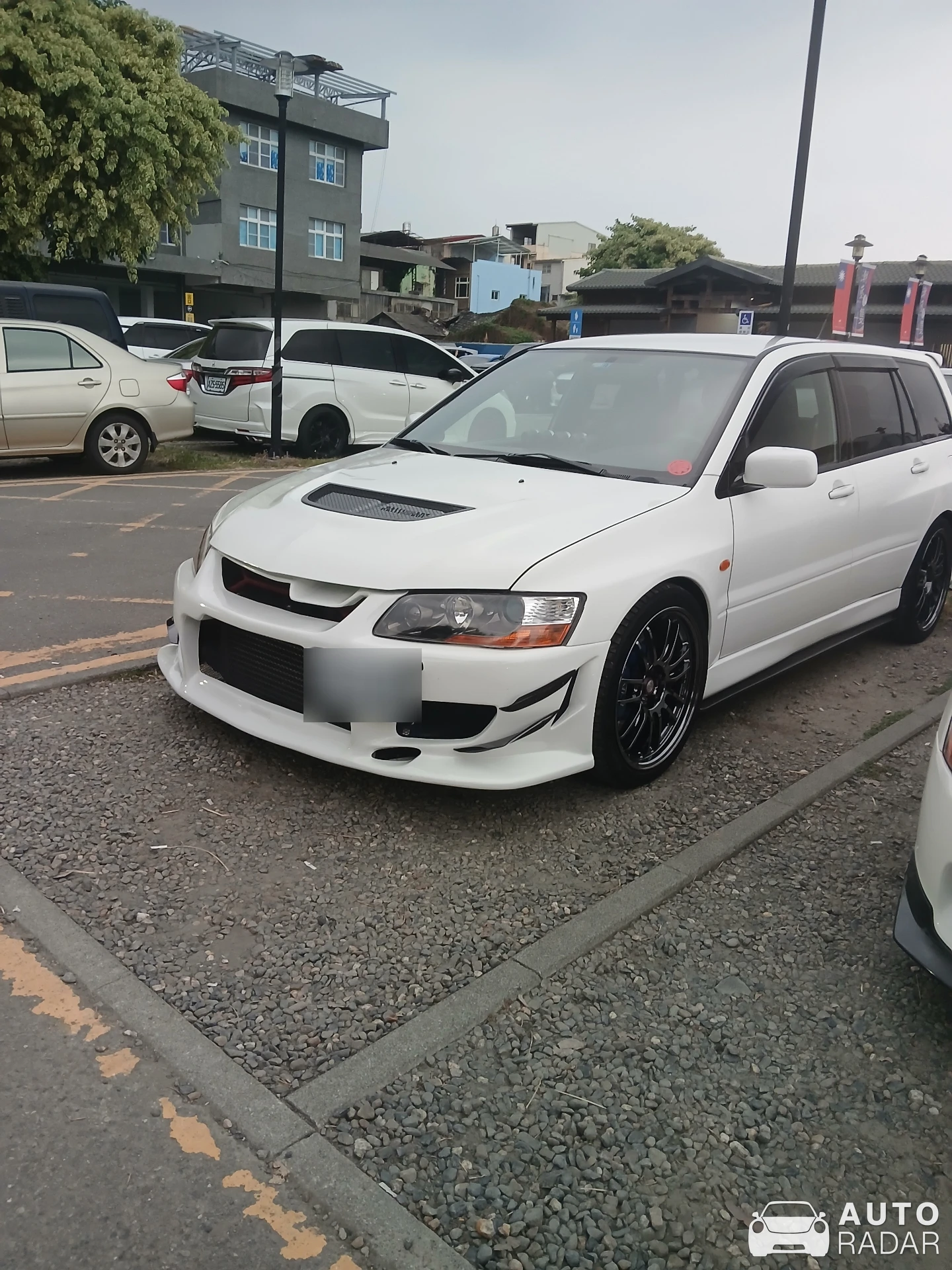 Mitsubishi Lancer Evolution IX Wagon MR spotted in 潮州鎮, Taiwan