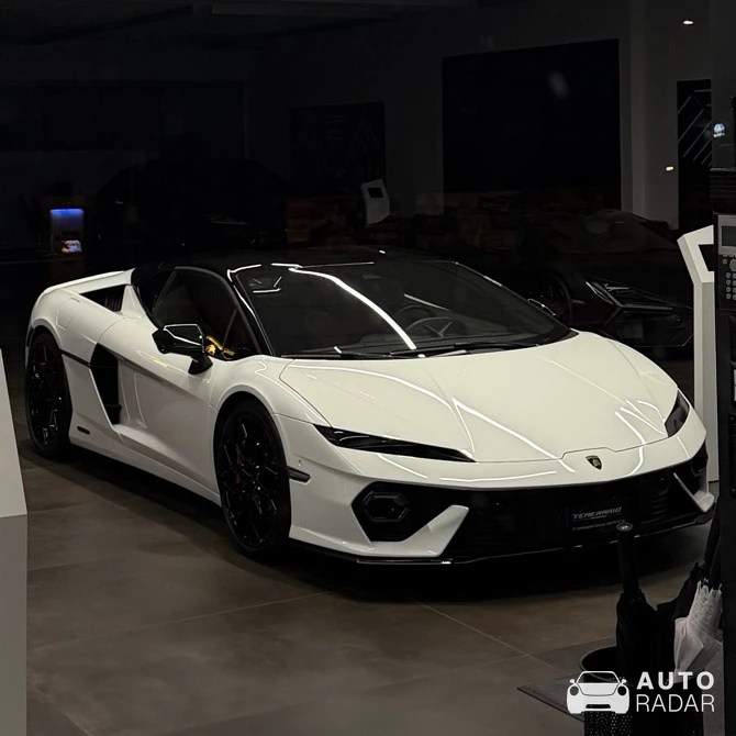 Lamborghini Temerario spotted in Plan-les-Ouates, Suisse