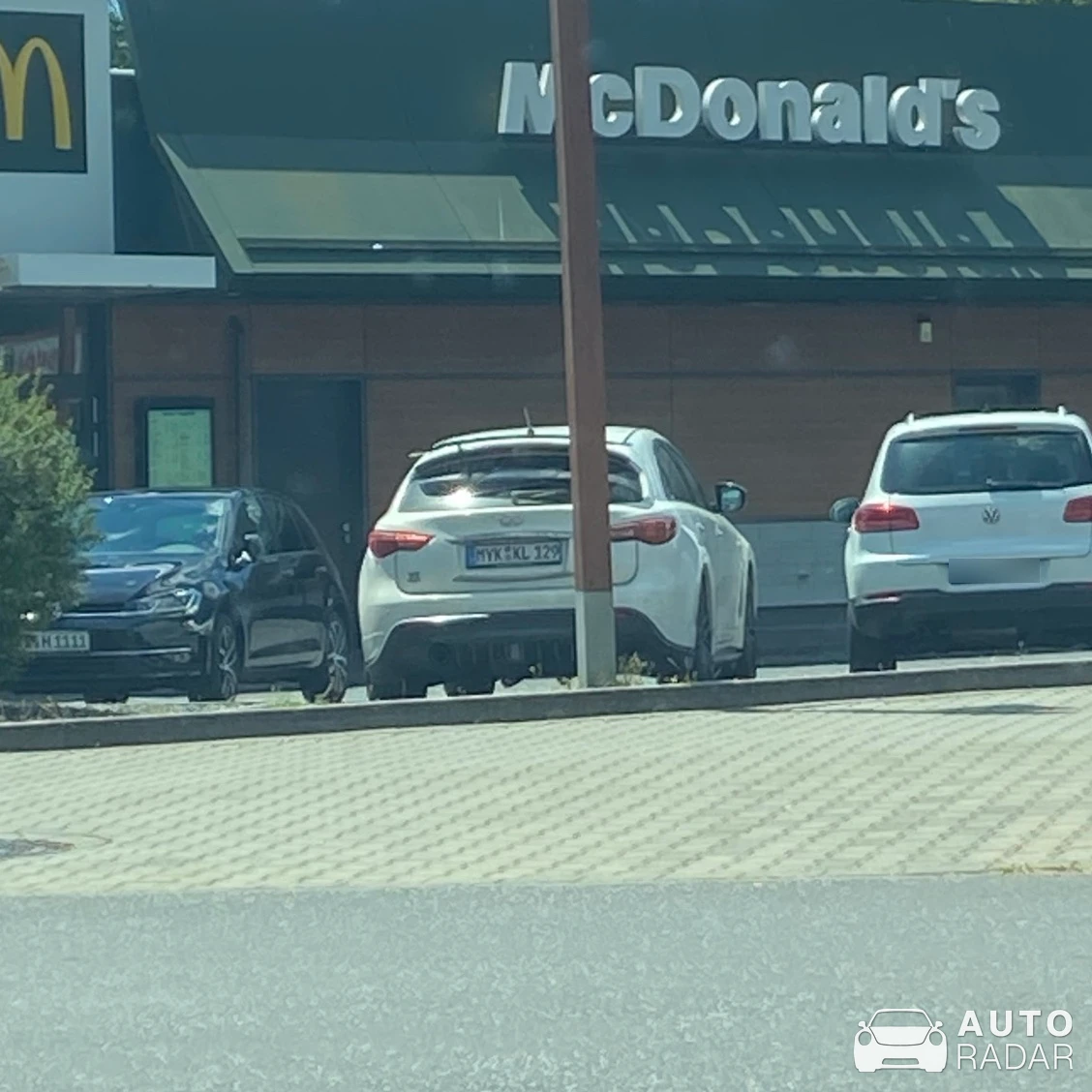 Infiniti FX spotted in Bendorf