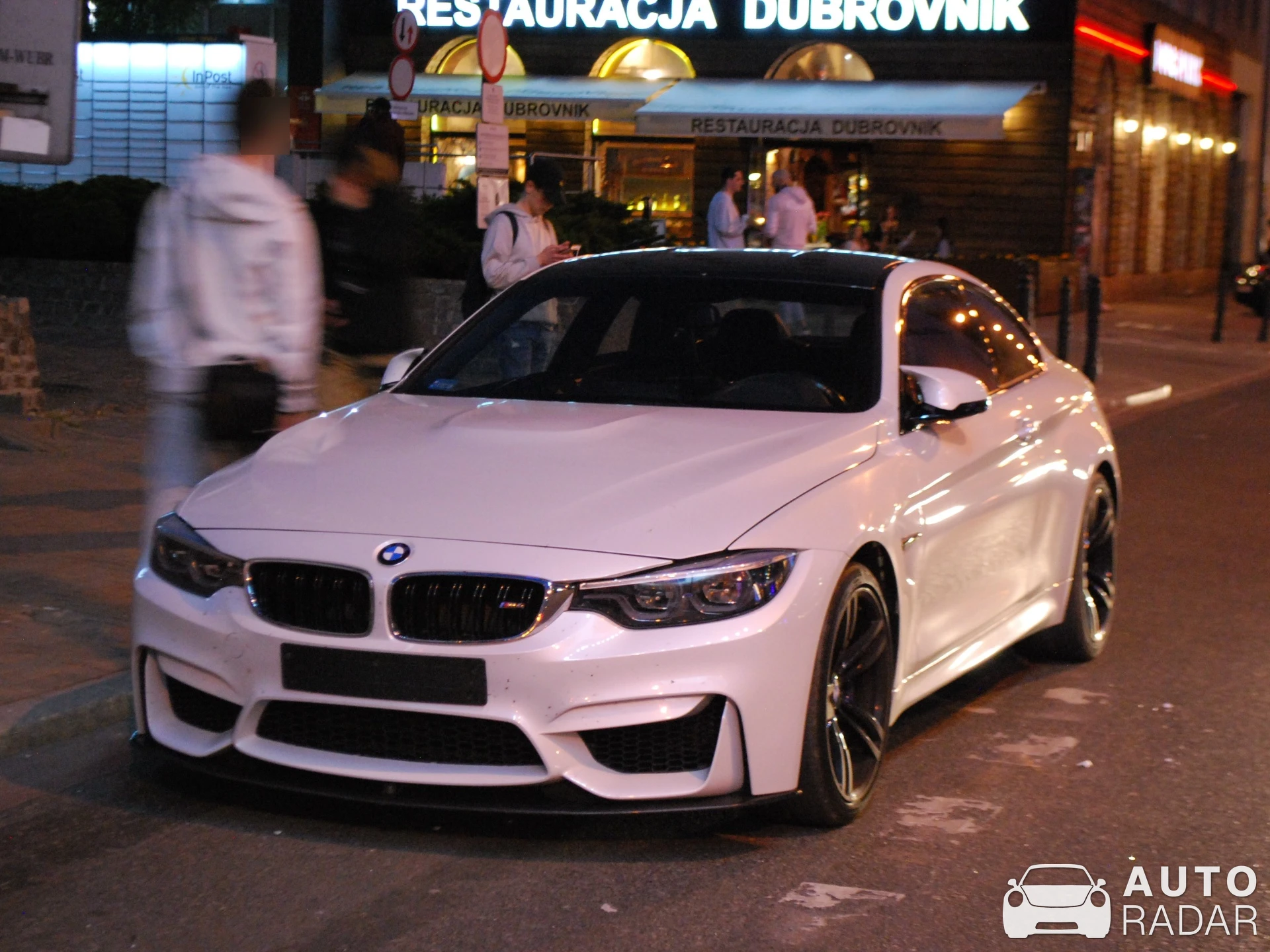 BMW M4 F82 Coupé spotted in Warszawa, Poland