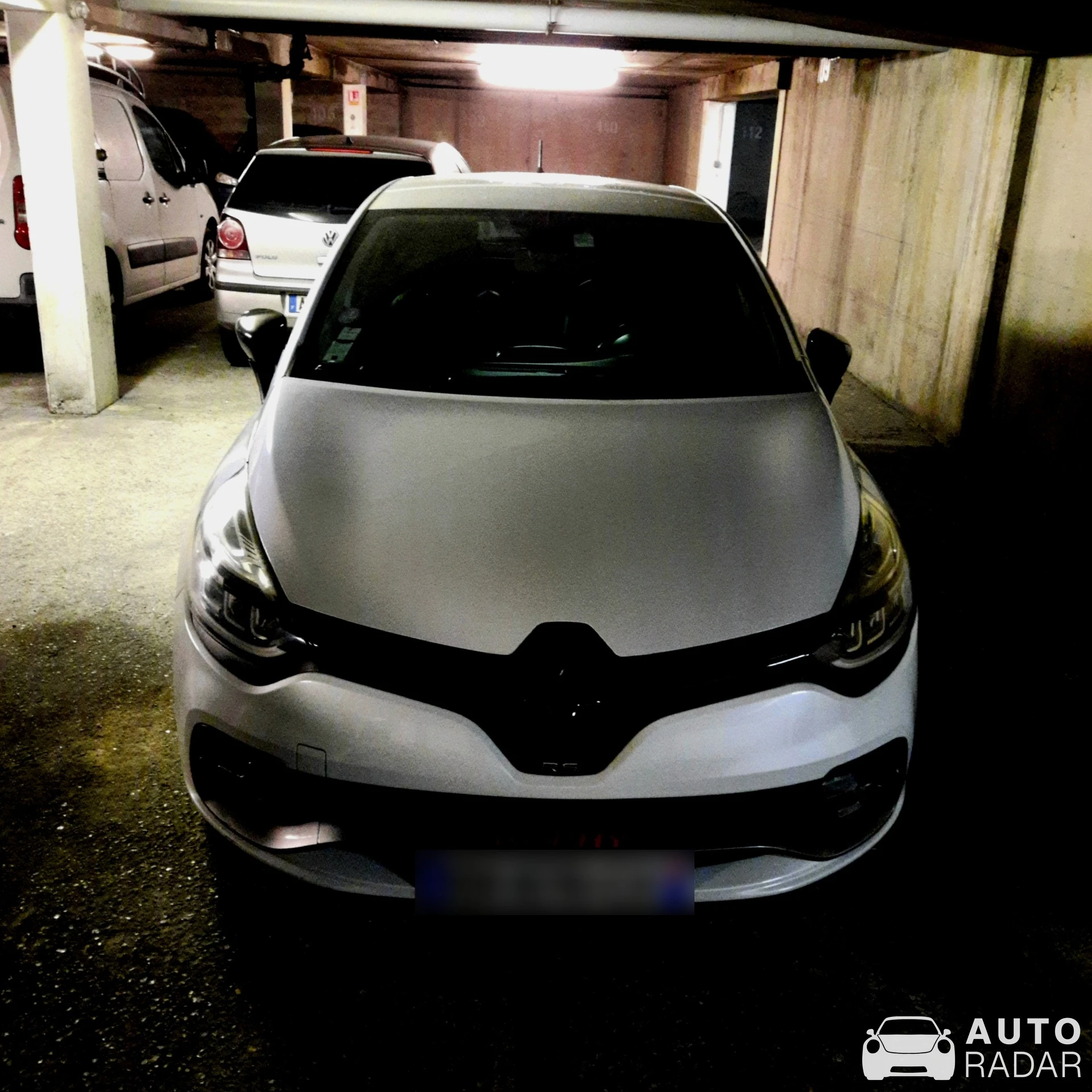 Renault Clio RS spotted in Saint-Denis, France
