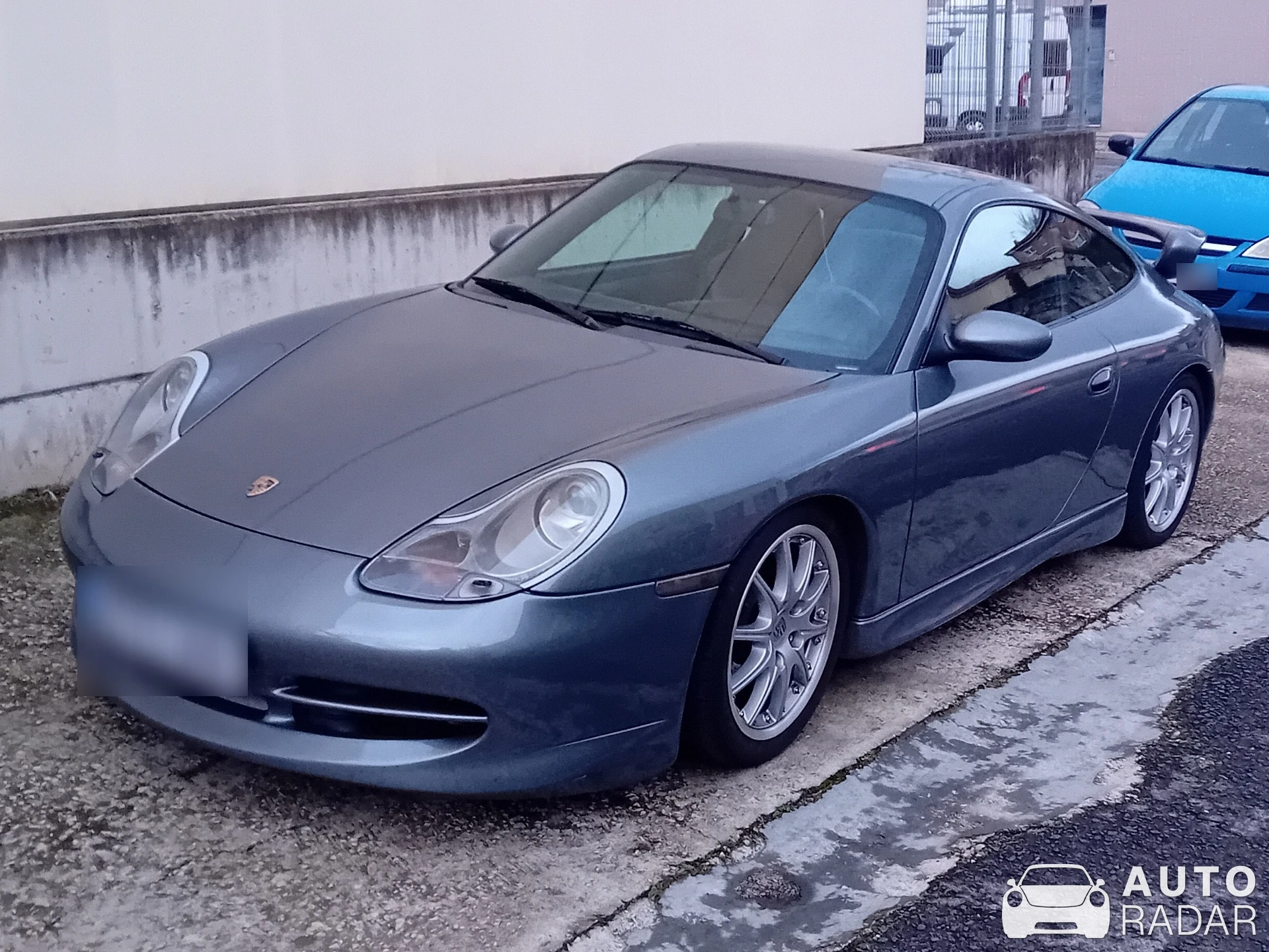 Porsche 996 Carrera spotted in Beriáin, Spain