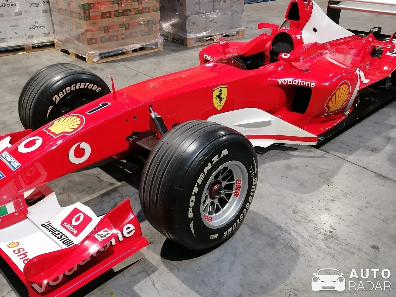 Ferrari F2002 spotted in La Spezia