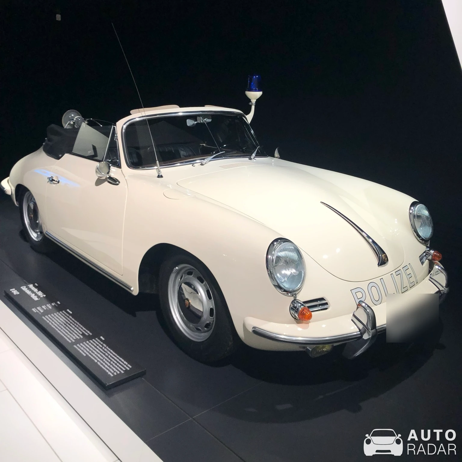 Porsche 356 C Cabriolet Polizei spotted in Stuttgart