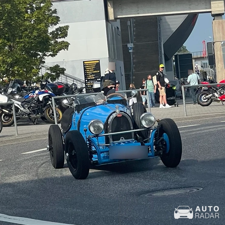 Bugatti Type 35 Replica spotted in Nürburg