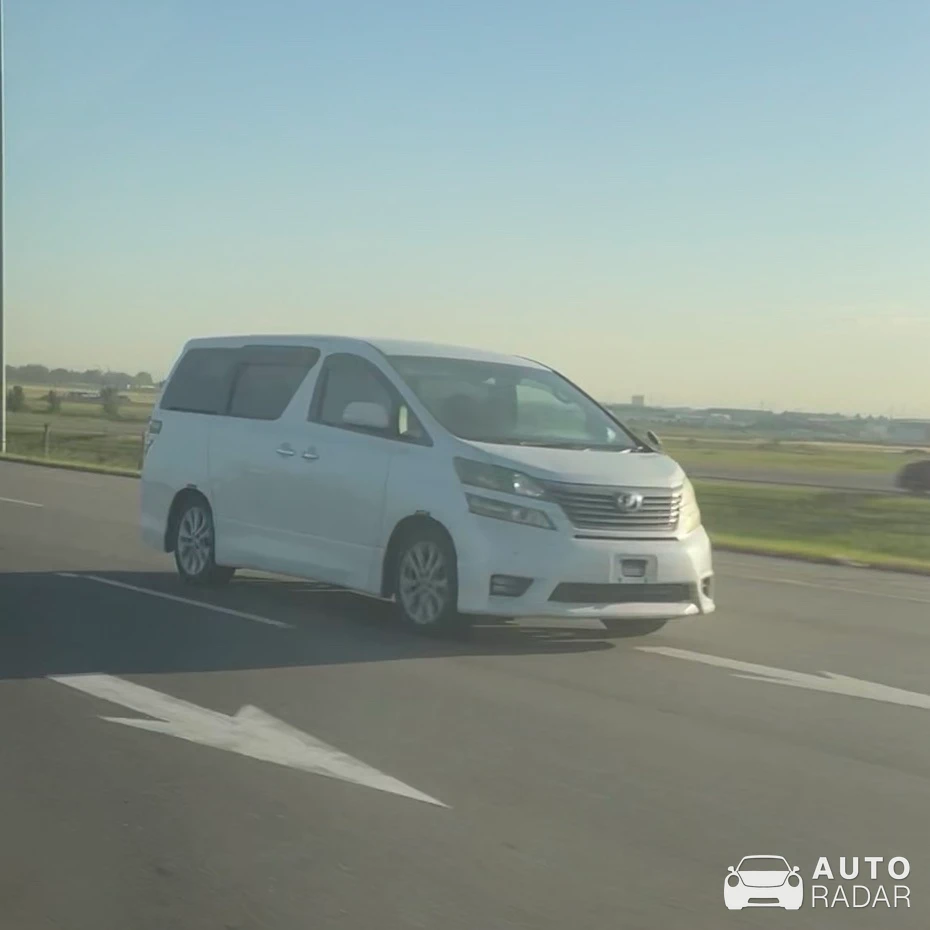 Toyota Vellfire spotted in Calgary