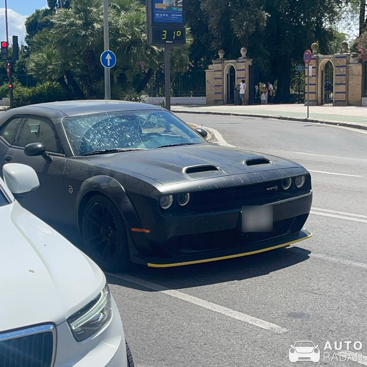 Dodge Challenger SRT Hellcat Widebody spotted in Sevilla