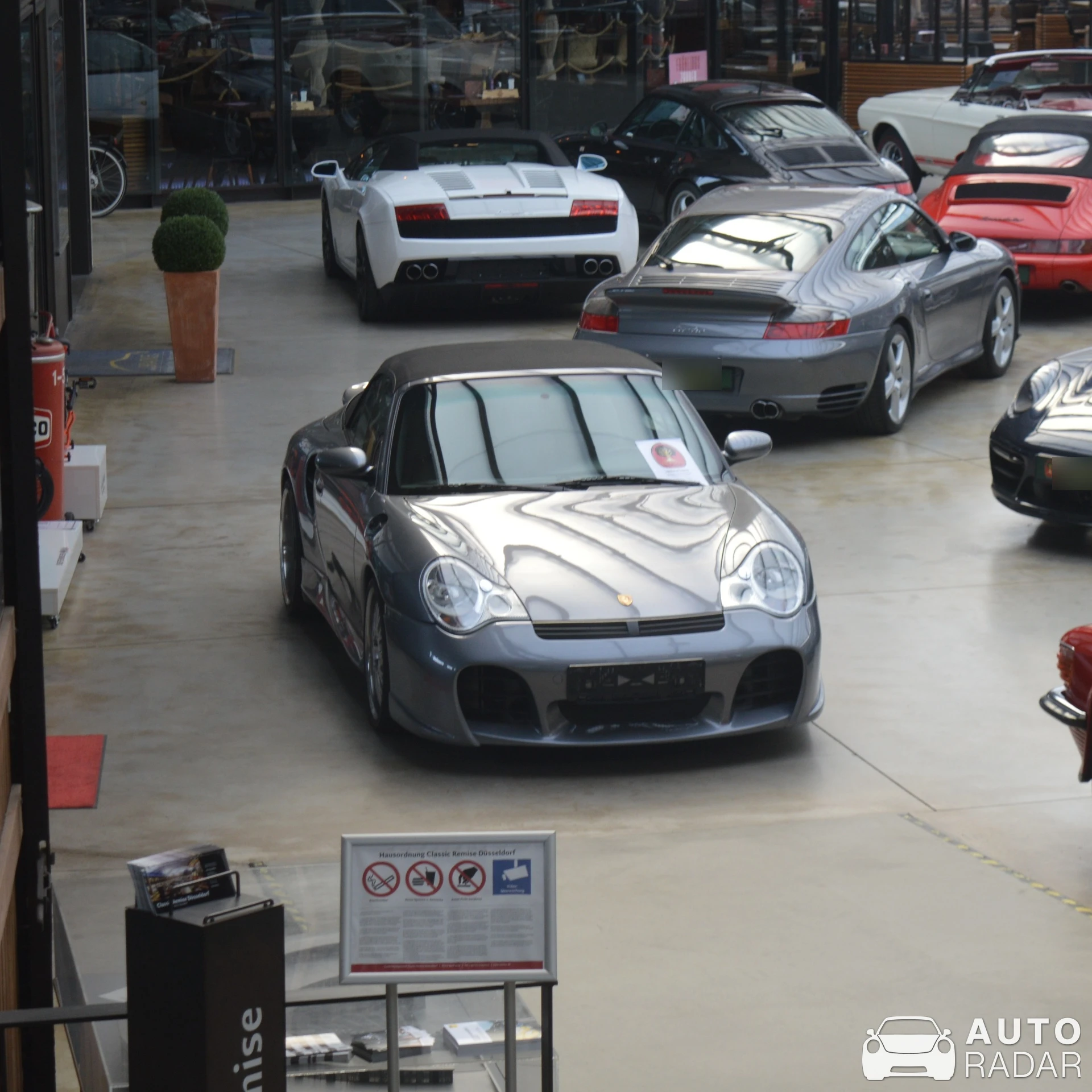 Porsche TechArt 996 Turbo Cabriolet spotted in Düsseldorf