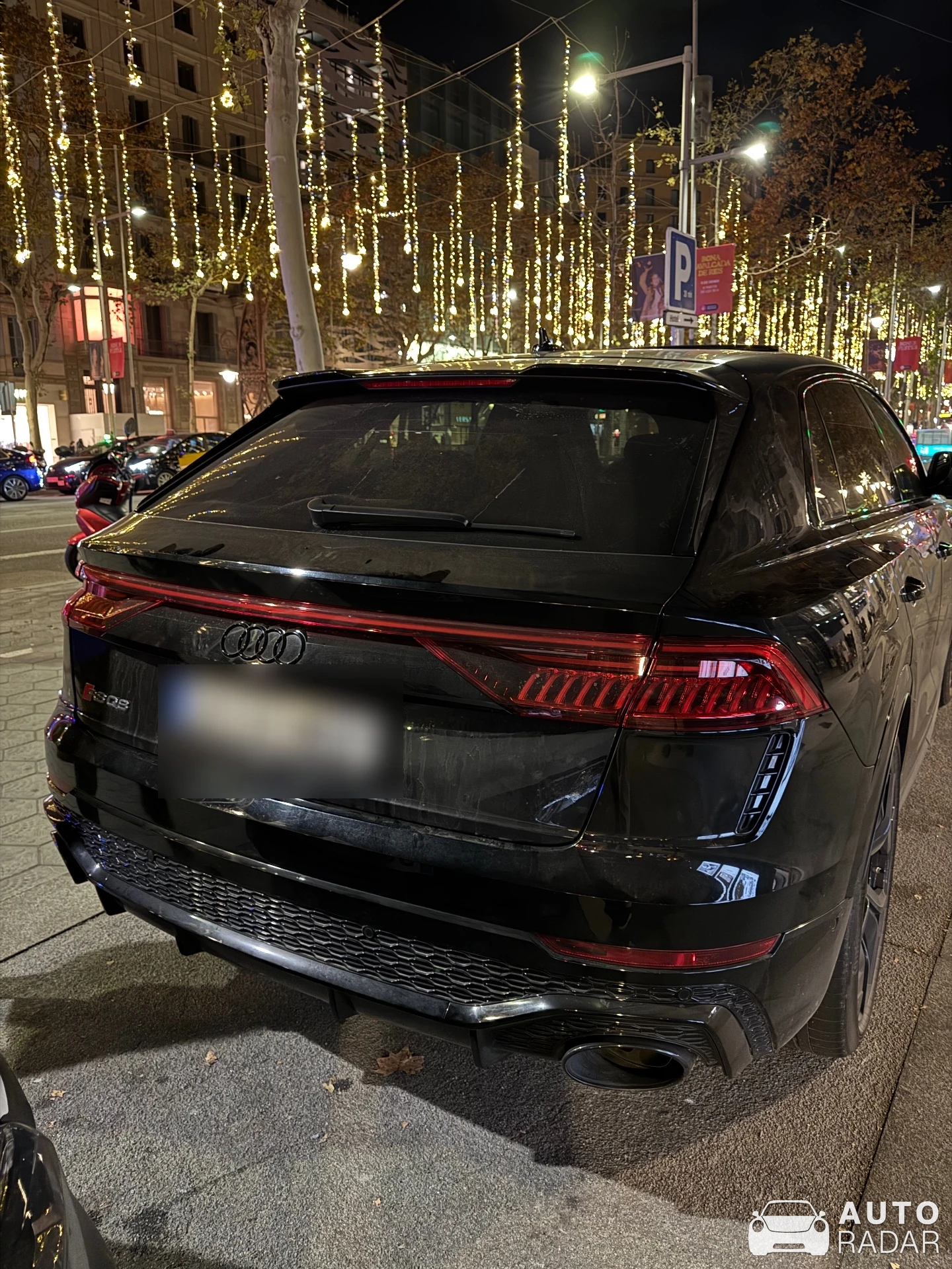 Audi RS Q8 spotted in Barcelona, España