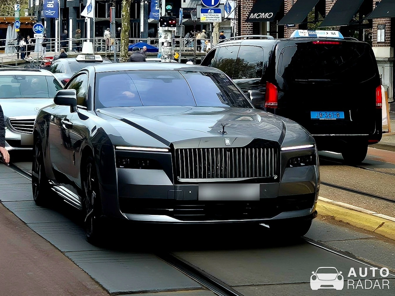 Rolls-Royce Spectre Black Badge spotted in Amsterdam