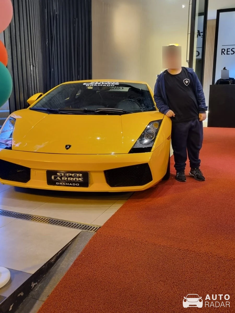 Lamborghini Gallardo LP560-4 spotted in Governador Valadares, Brazil