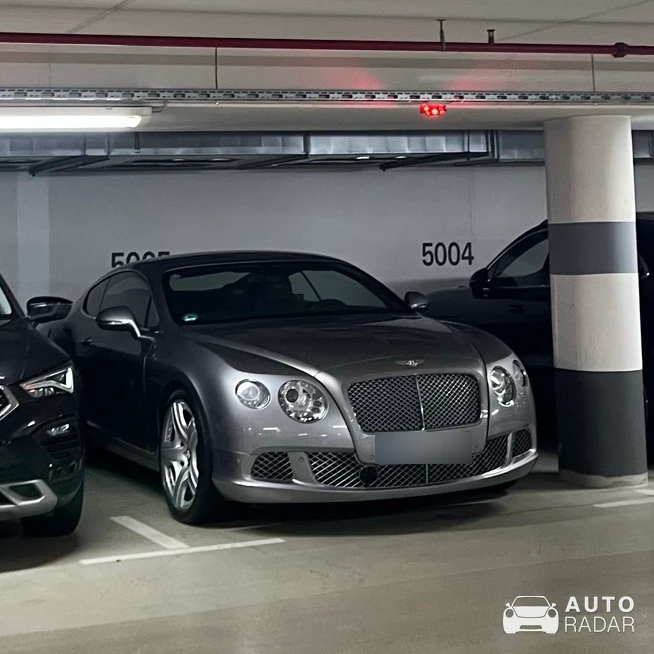 Bentley Continental GT spotted in Köln, Deutschland