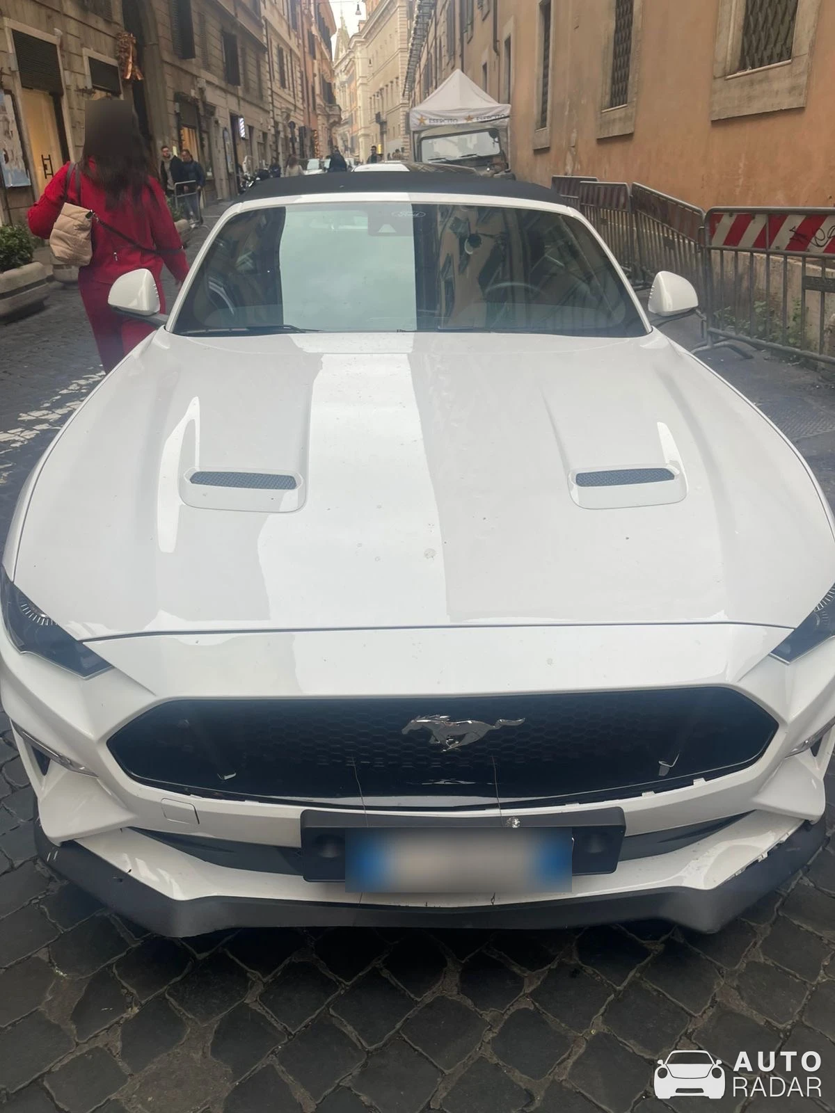 Ford Mustang GT Convertible spotted in Rome, Italy