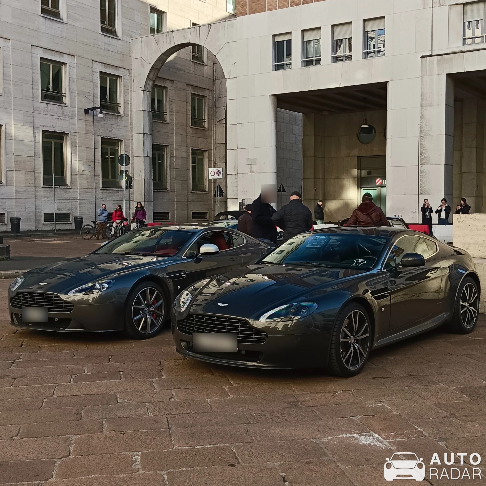 Aston Martin V8 Vantage S spotted in Milano, Italy