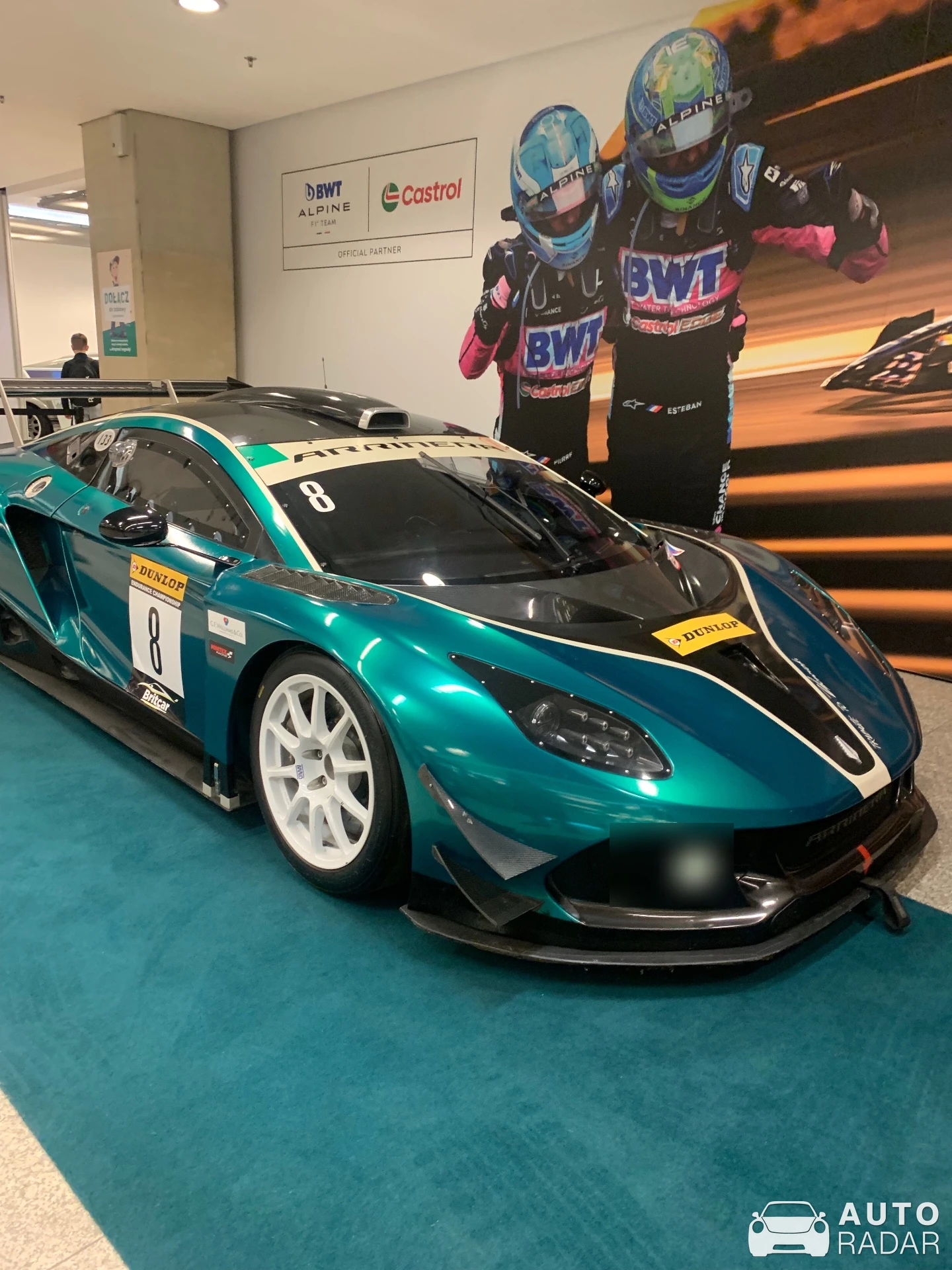 Arrinera Hussarya spotted in Warsaw