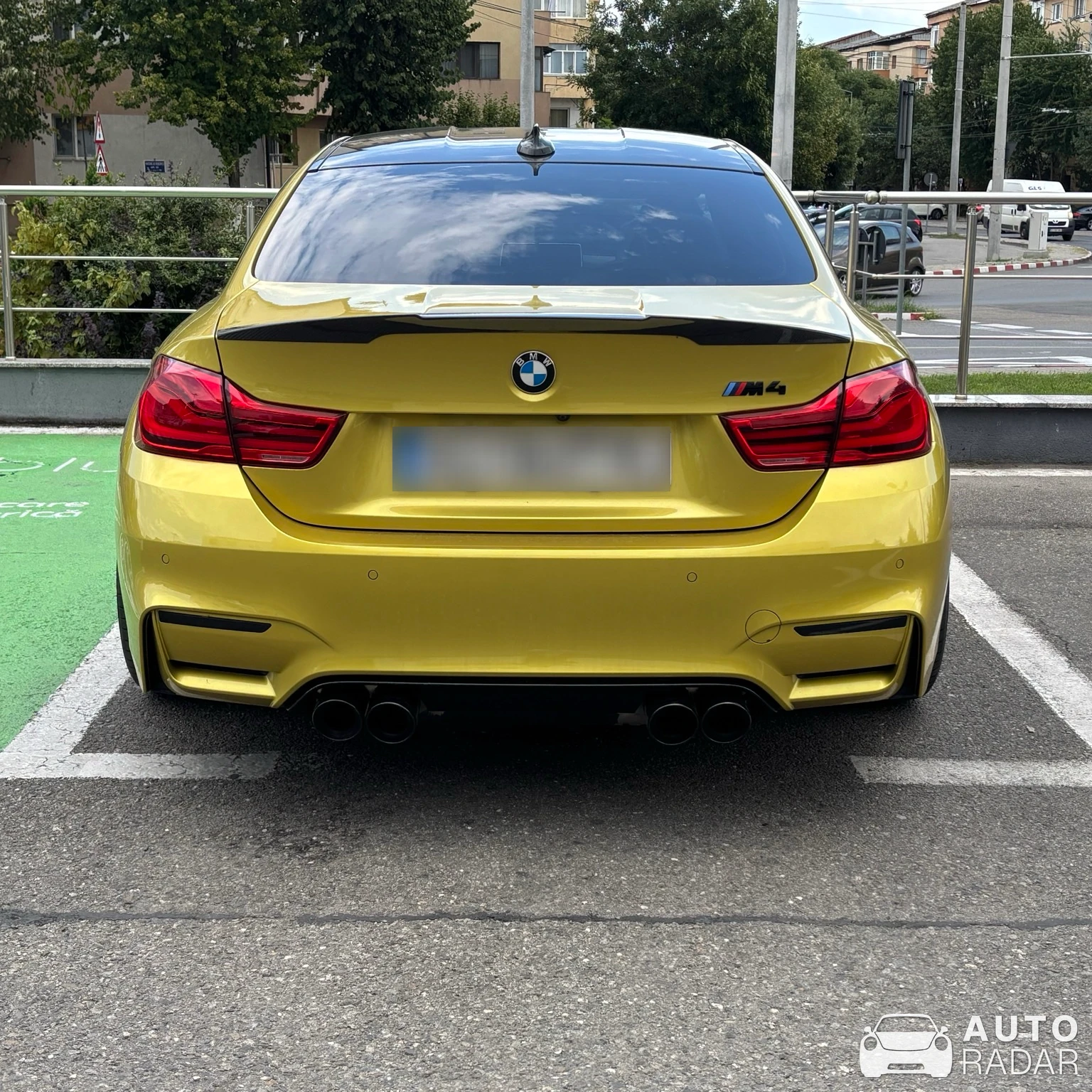 BMW M4 F82 Coupé spotted in Târgu Jiu