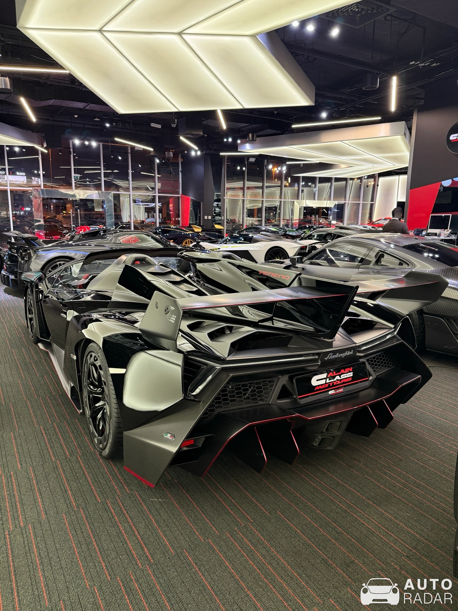 Lamborghini Veneno LP750-4 Roadster spotted in Dubai