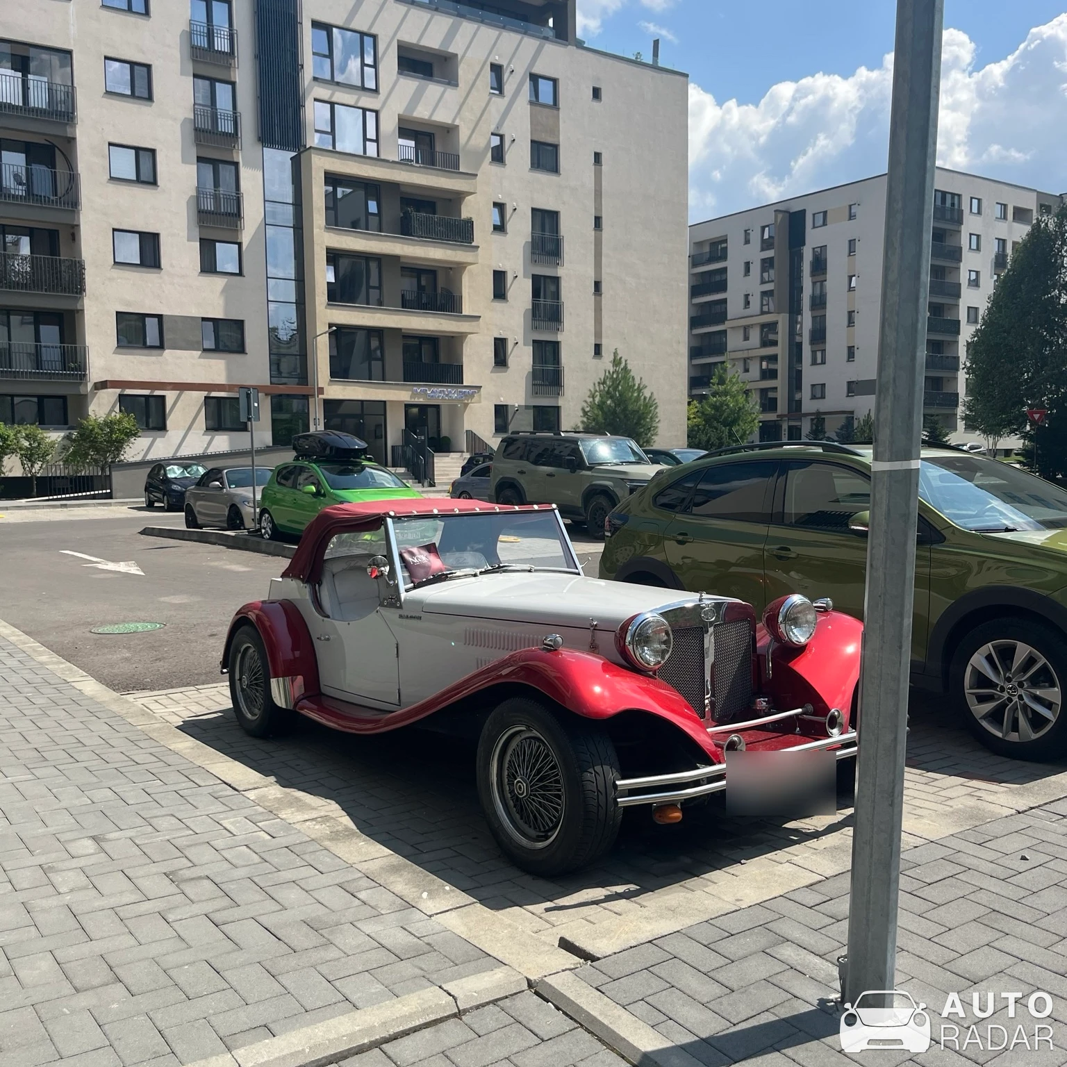 JBA Motors Falcon Sports 1600 spotted in Brașov