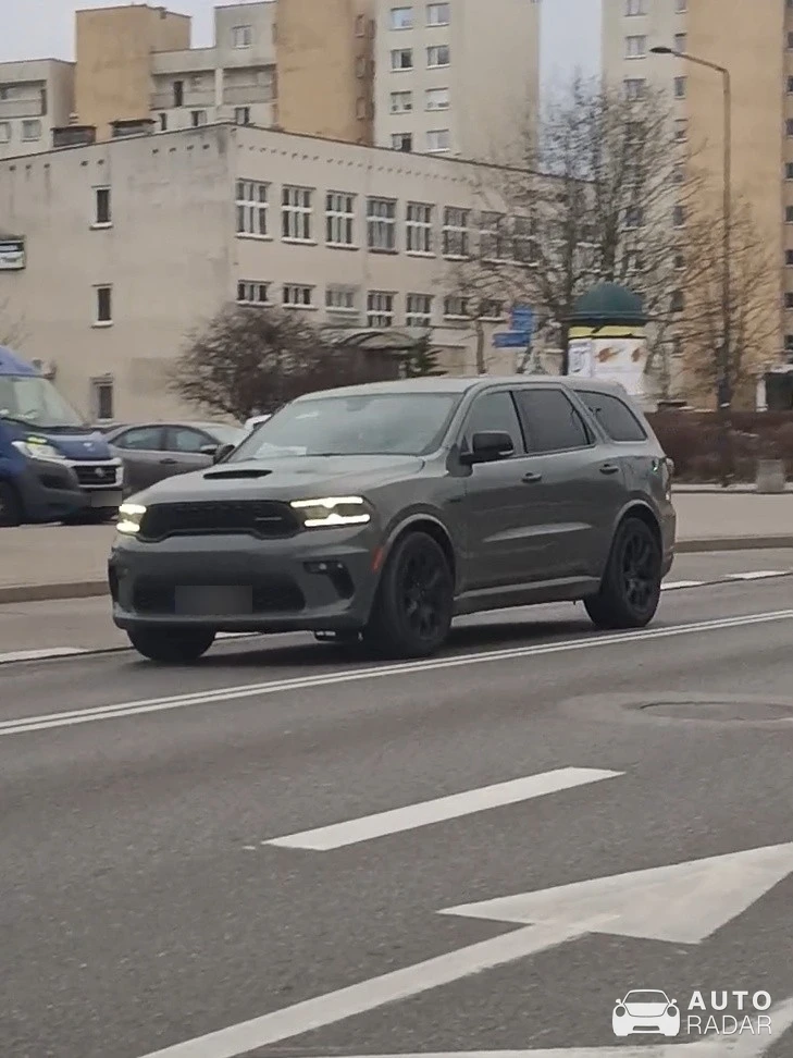 Dodge Durango SRT 392 spotted in Warszawa